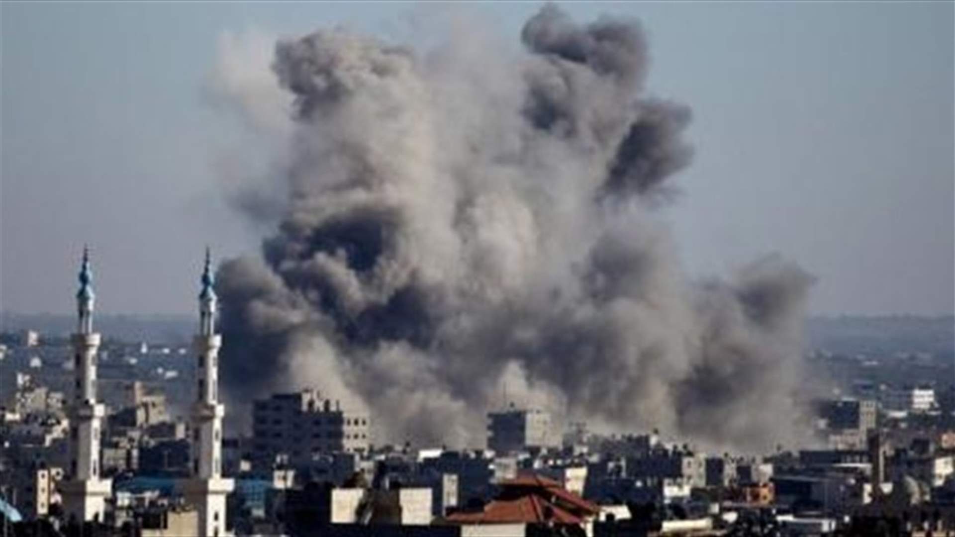 Rocket from Gaza draws Israeli air strikes, one person wounded