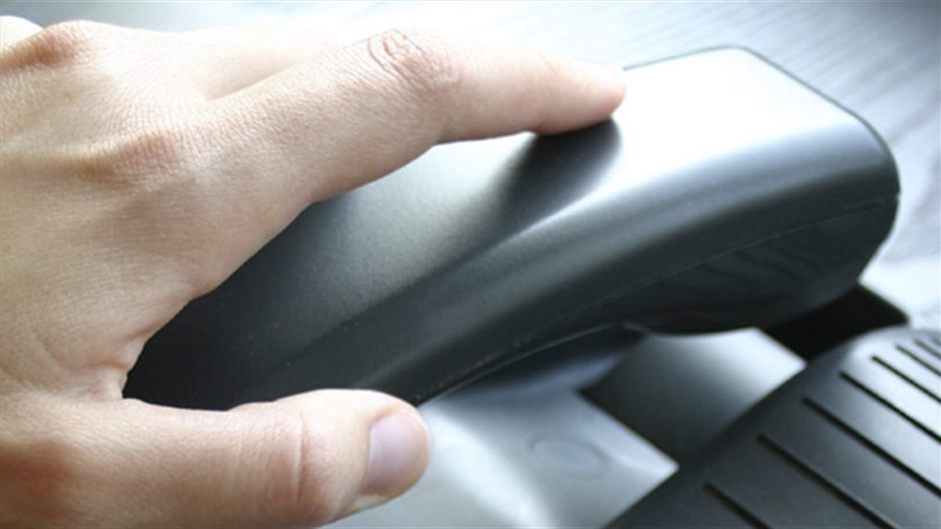 طفلة تستنجد بالشرطة لإنقاذها من والدها...ماذا حصل؟