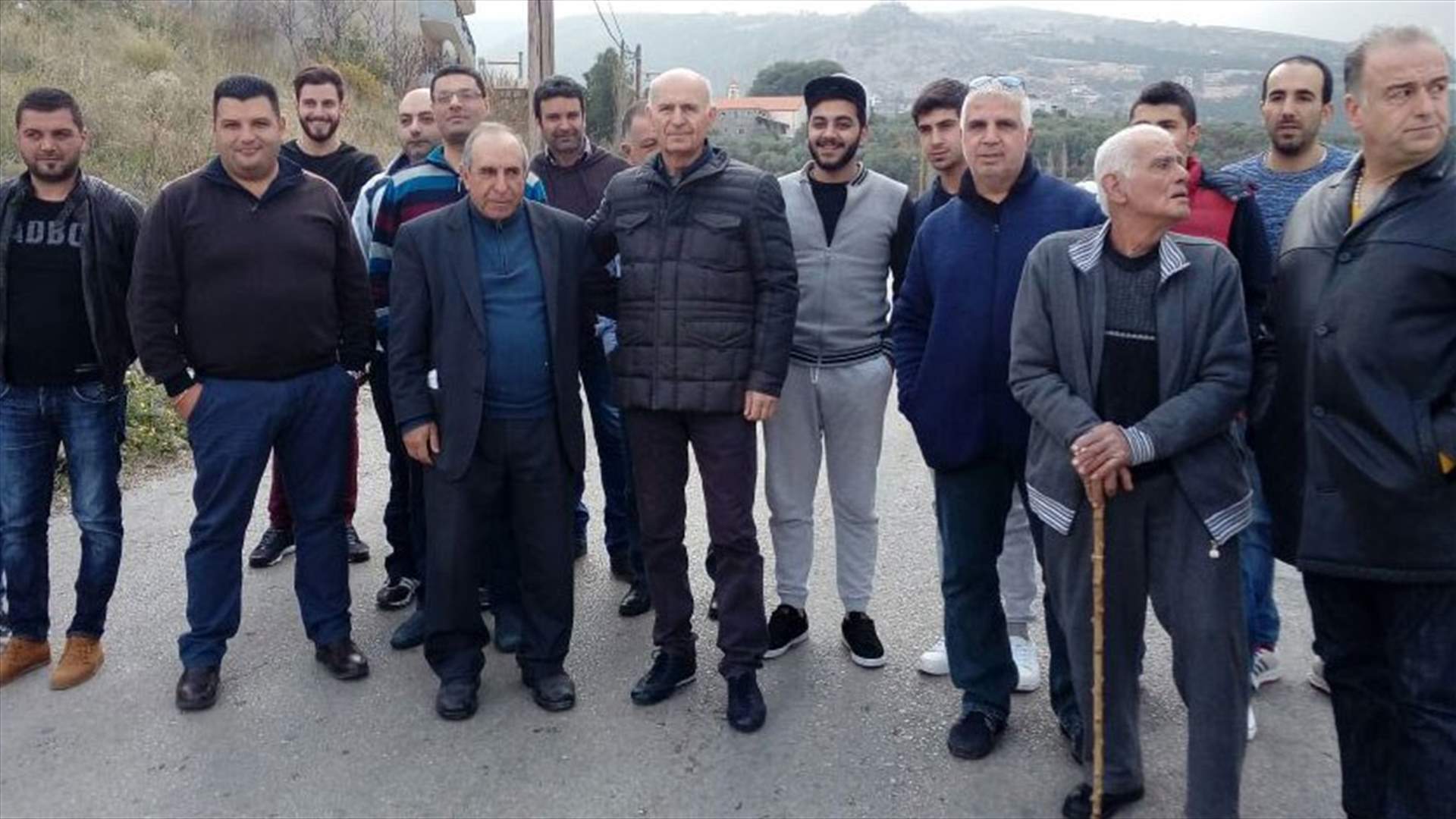  وقفة احتجاجية لاهالي بلدة بزيزا... والسبب؟ 