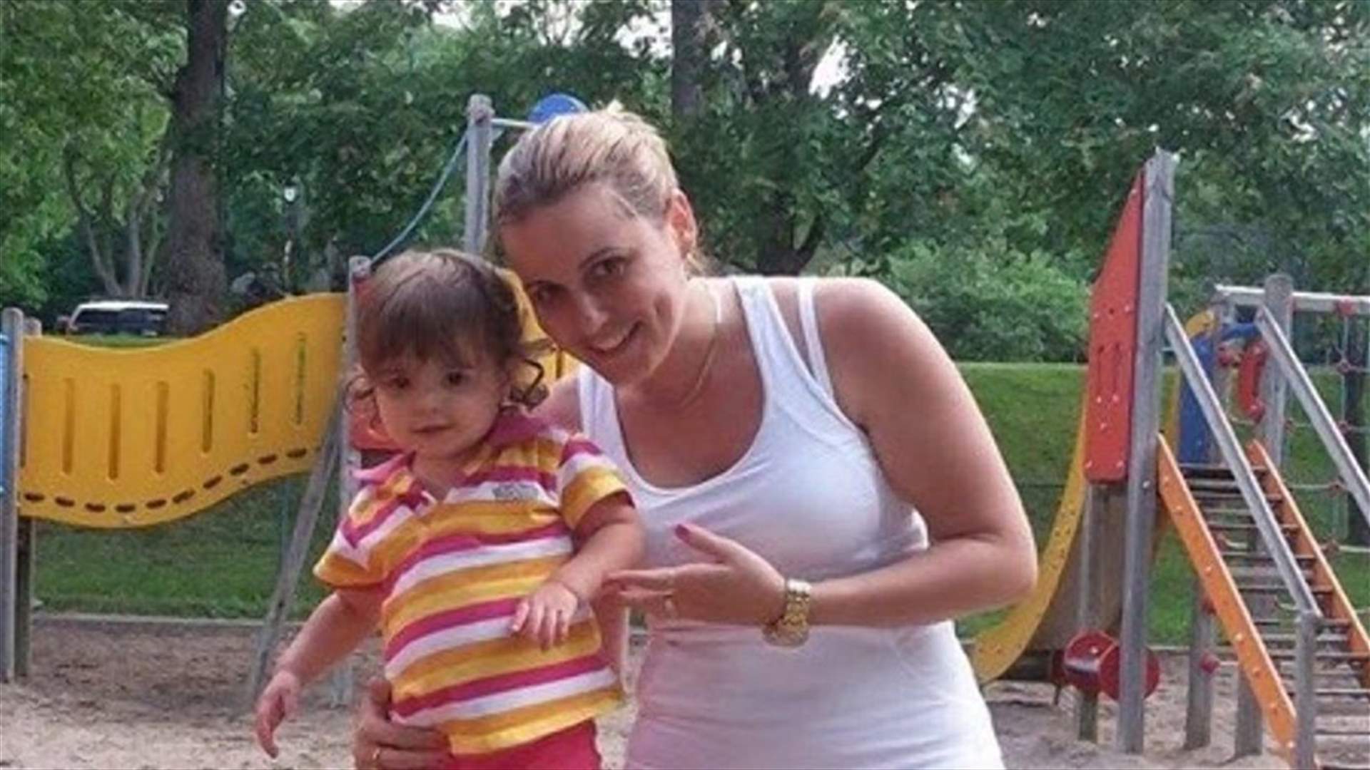 بعدما سكب عليها البنزين وأشعلها... سيدة تروي تفاصيل جريمة طليقها!