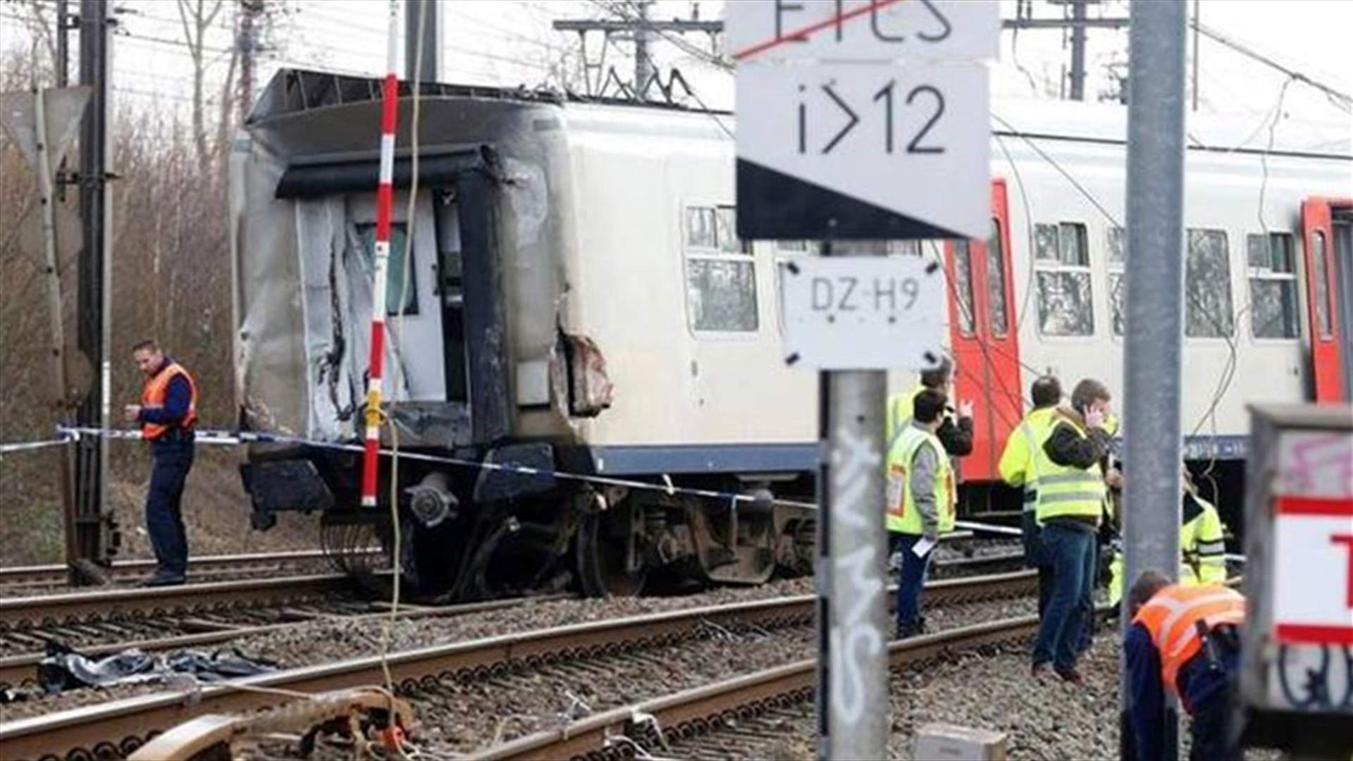 One killed, 20 hurt as train derails in Belgium