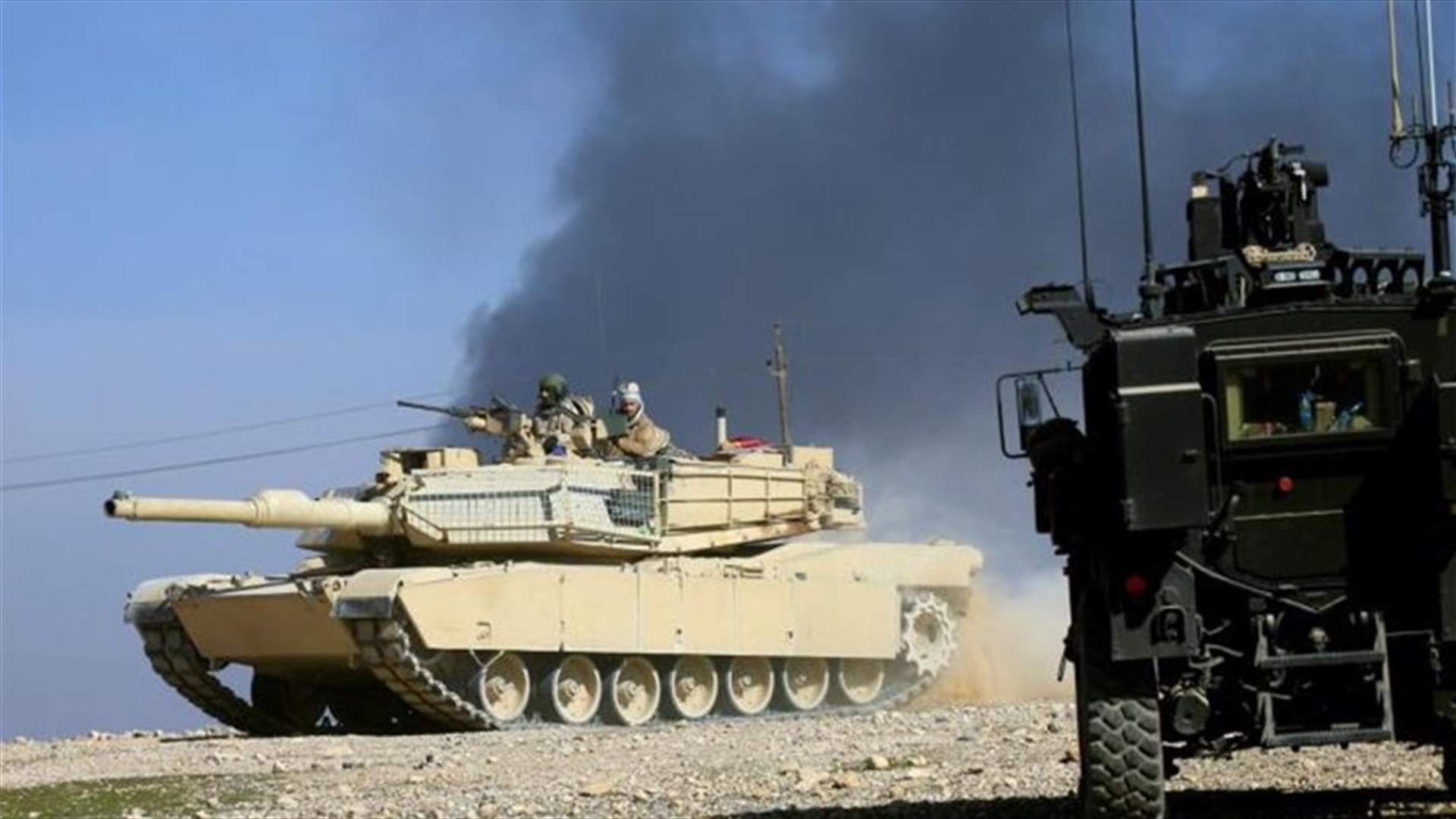القوات العراقية تصل إلى محيط مطار الموصل