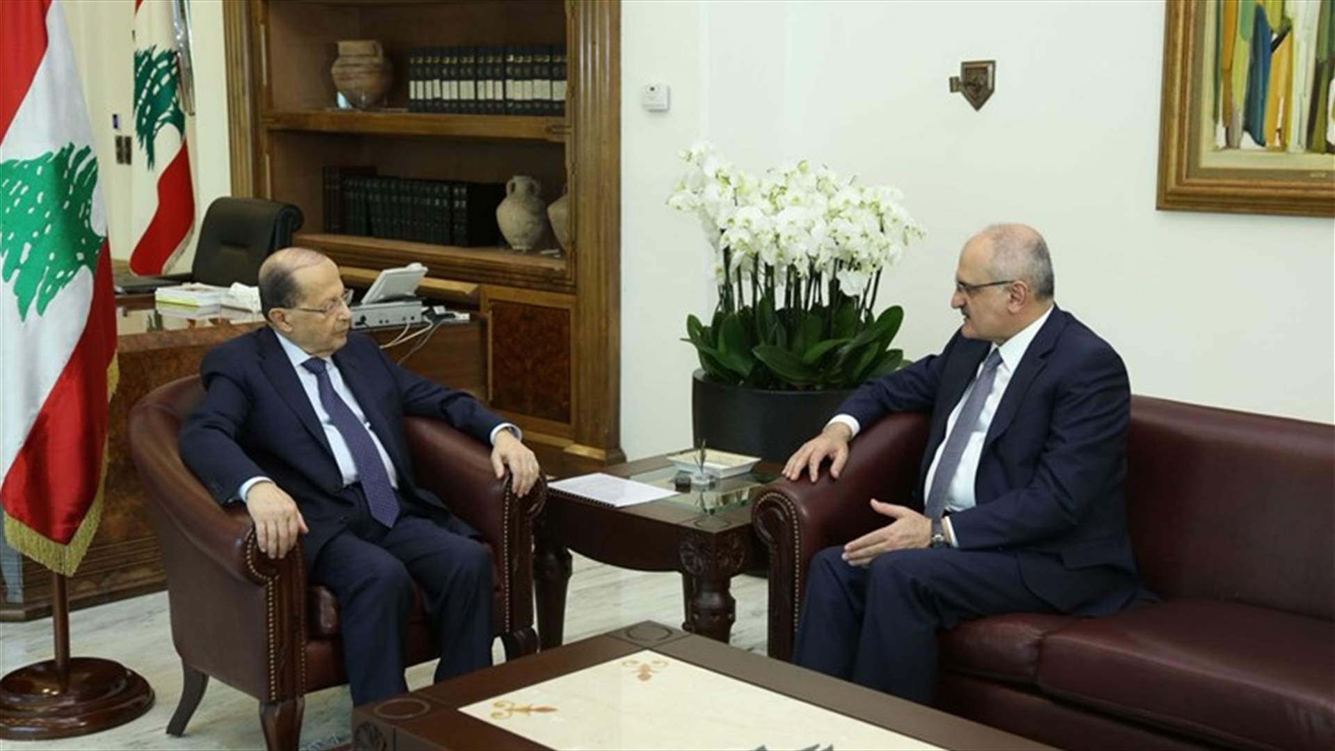حسن خليل من بعبدا:عون مصرّ على اقرار الموازنة