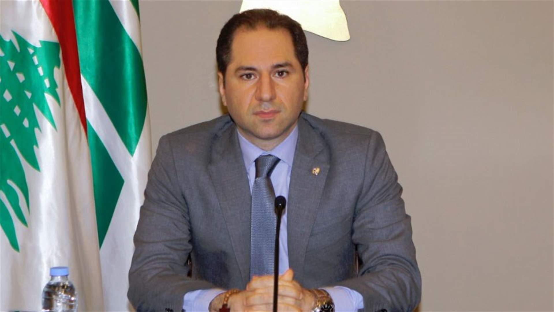 سامي الجميل: زيادة الضريبة على القيمة المضافة تطال الفقير قبل المقتدر والثري