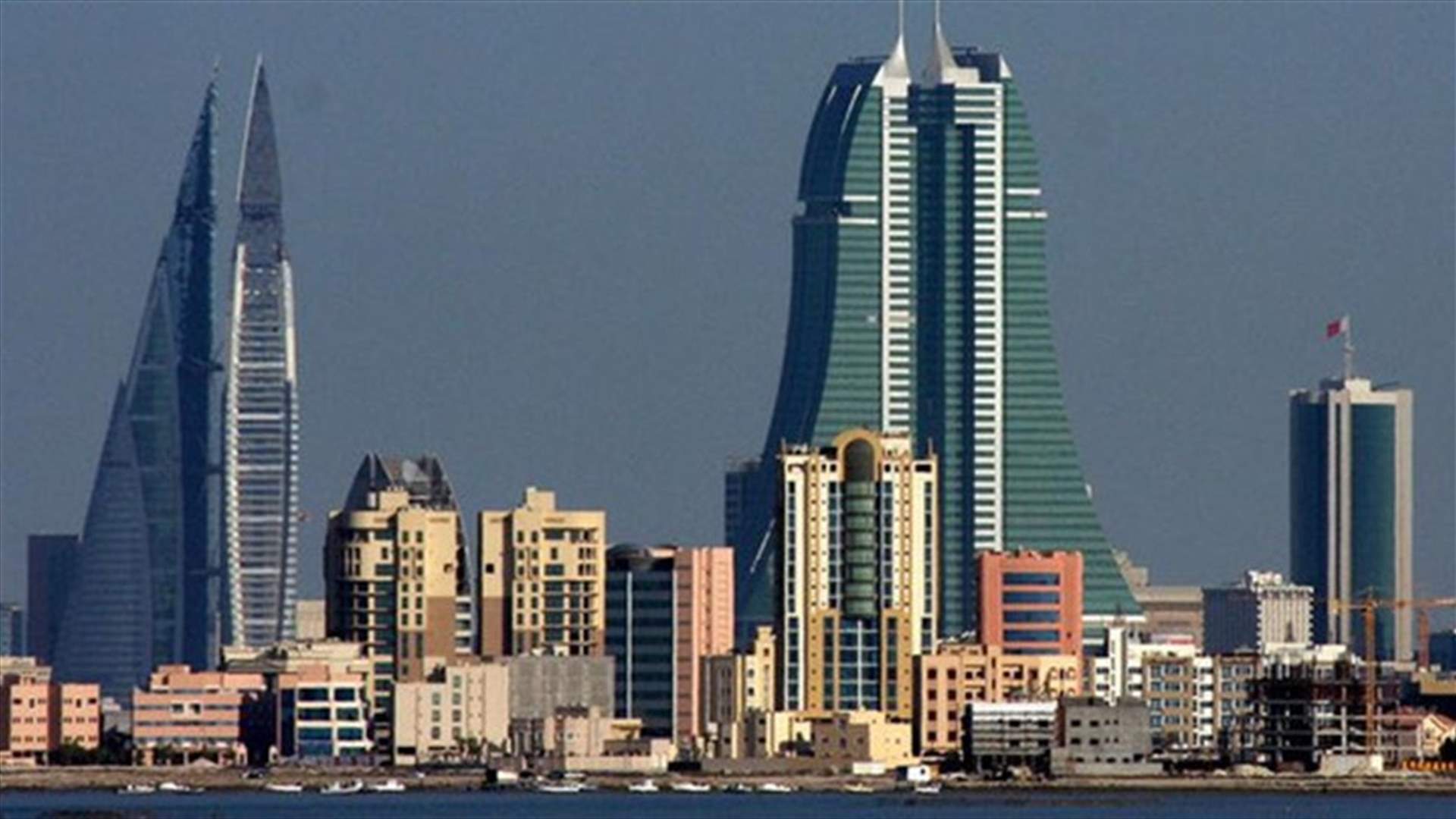 اصابة امرأة بانفجار قرب المنامة