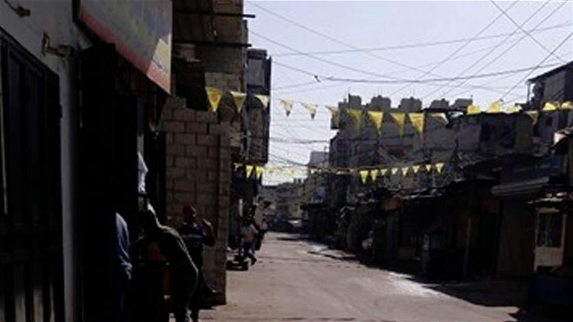 اقفال مدخل عين الحلوة من جهة مستشفى صيدا