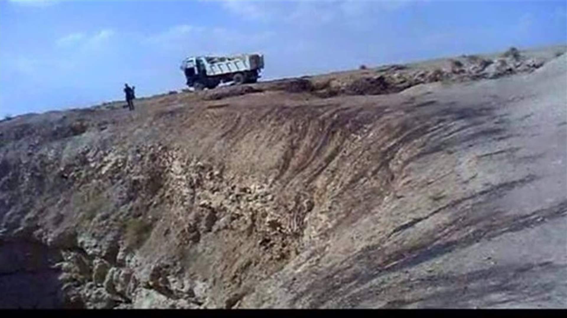 "الخسفة" بالموصل تتحول الى  مقبرة جماعية مرعبة