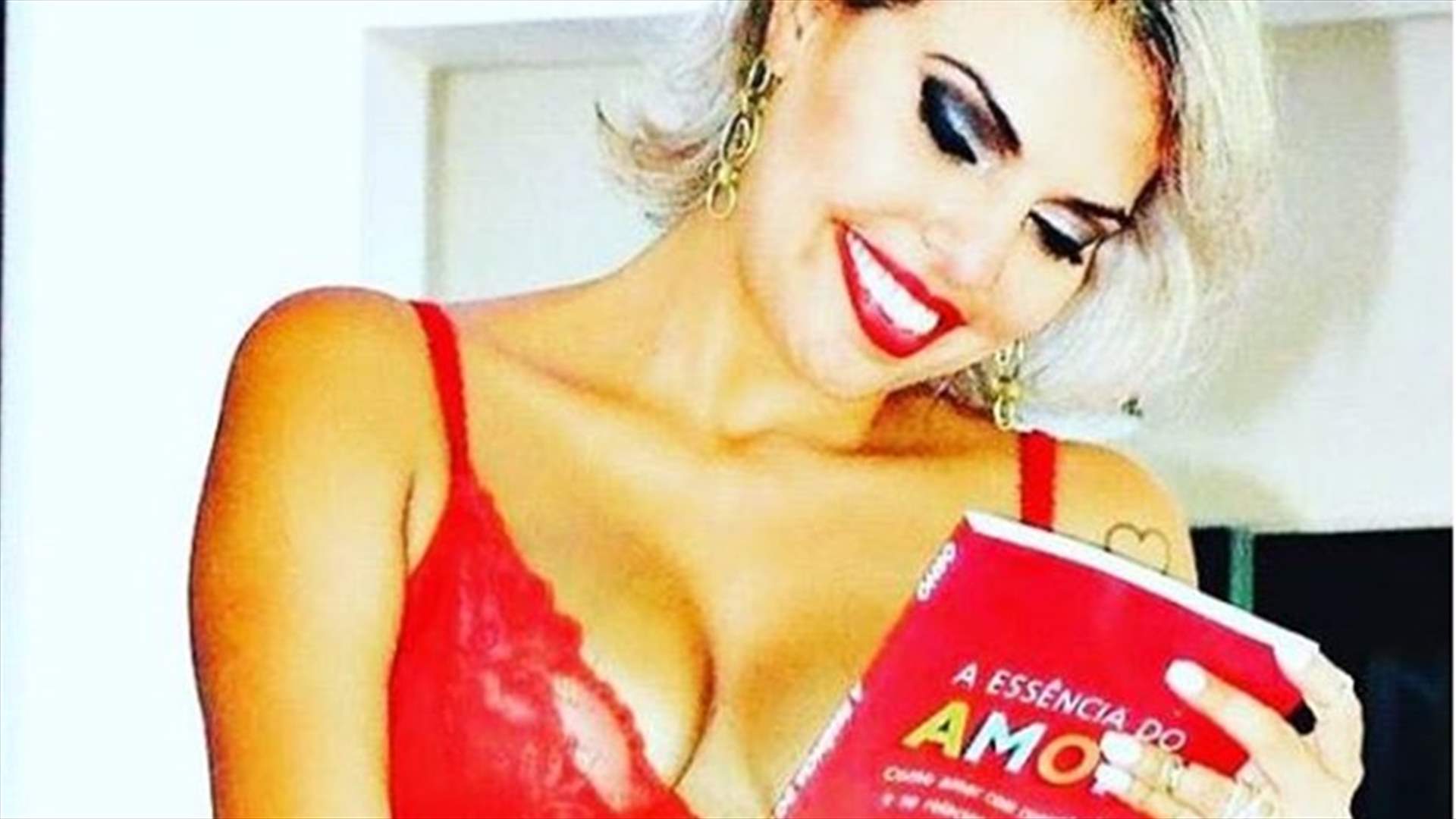 تركت مهنتها لتصبح بائعة هوى... إليكم السبب!