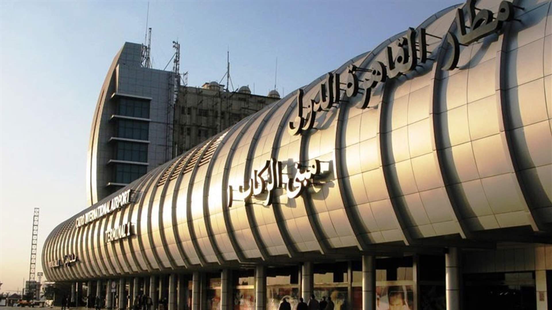 مصر تمنع دخول هذا المسؤول الفلسطيني...