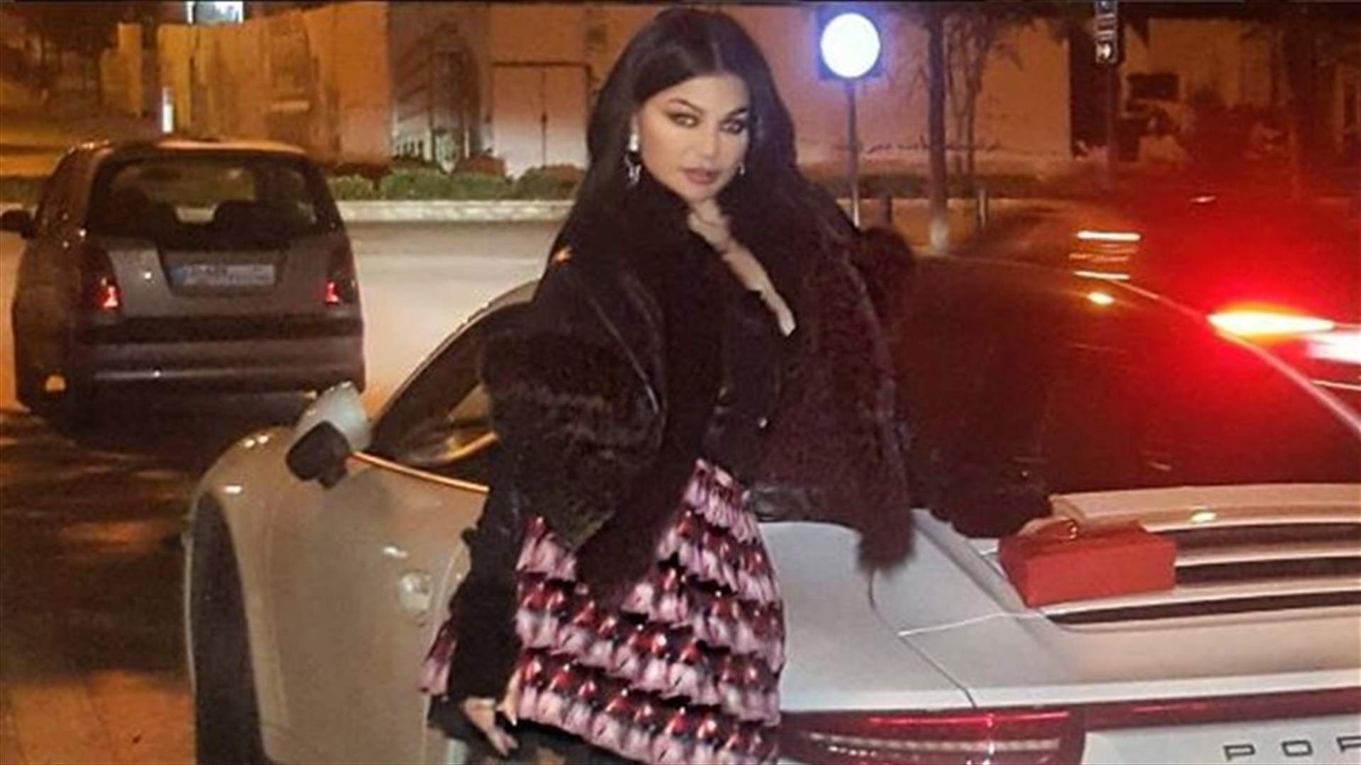 فيديوهات طريفة لـ "النحلة" هيفا وهبي تتعلّم اللغة الفرنسية!