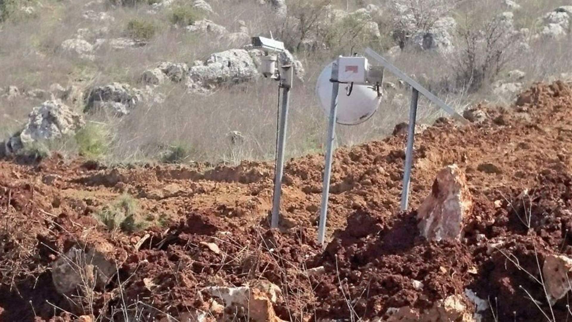 الجيش الاسرائيلي أزال كاميرا المراقبة من ميس الجبل