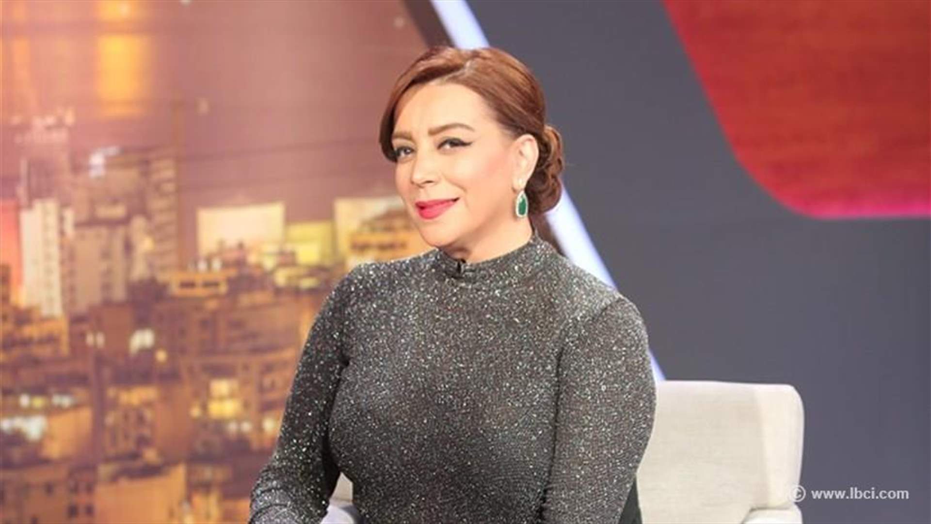 بالفيديو: شكران مرتجى تكشف جديد "فوزية" في "باب الحارة" الجزء التاسع!