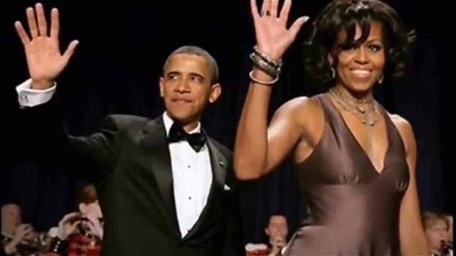 على ماذا وقّع باراك أوباما وزوجته؟