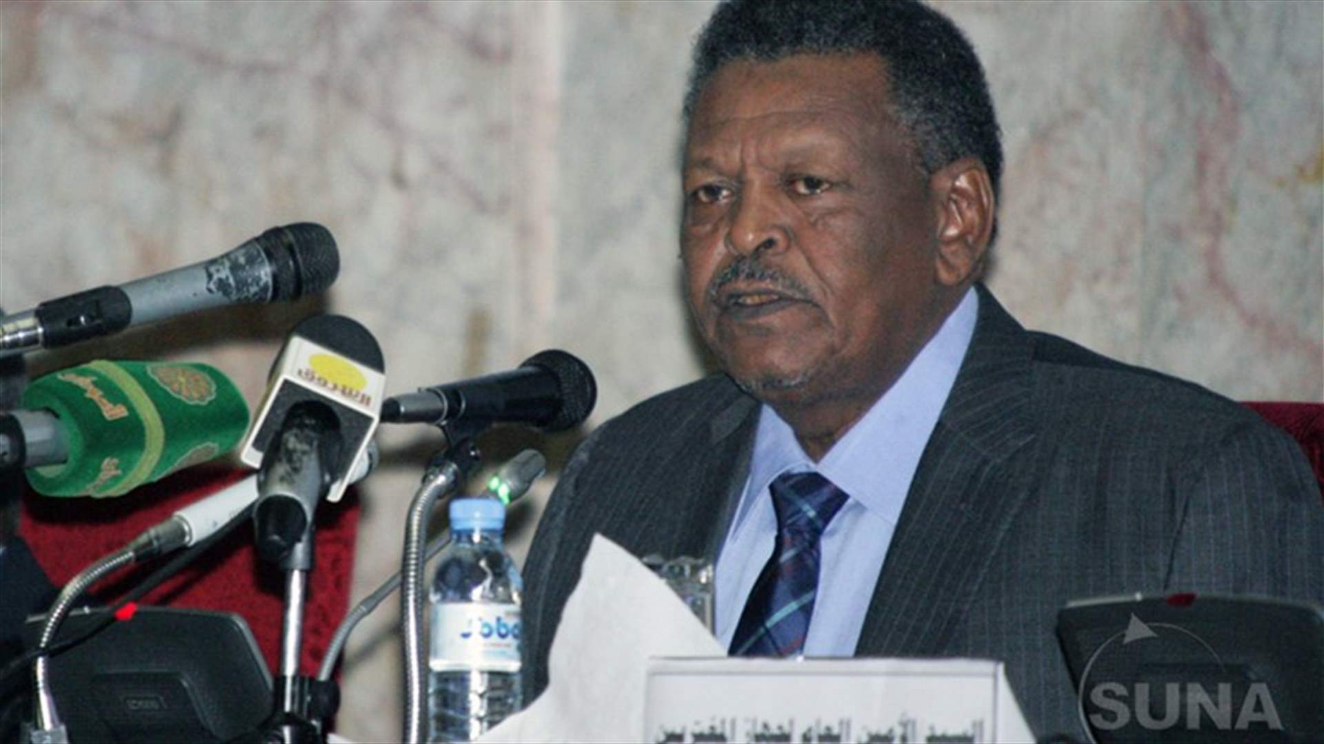 حسن صالح رئيسا للحكومة السودانية