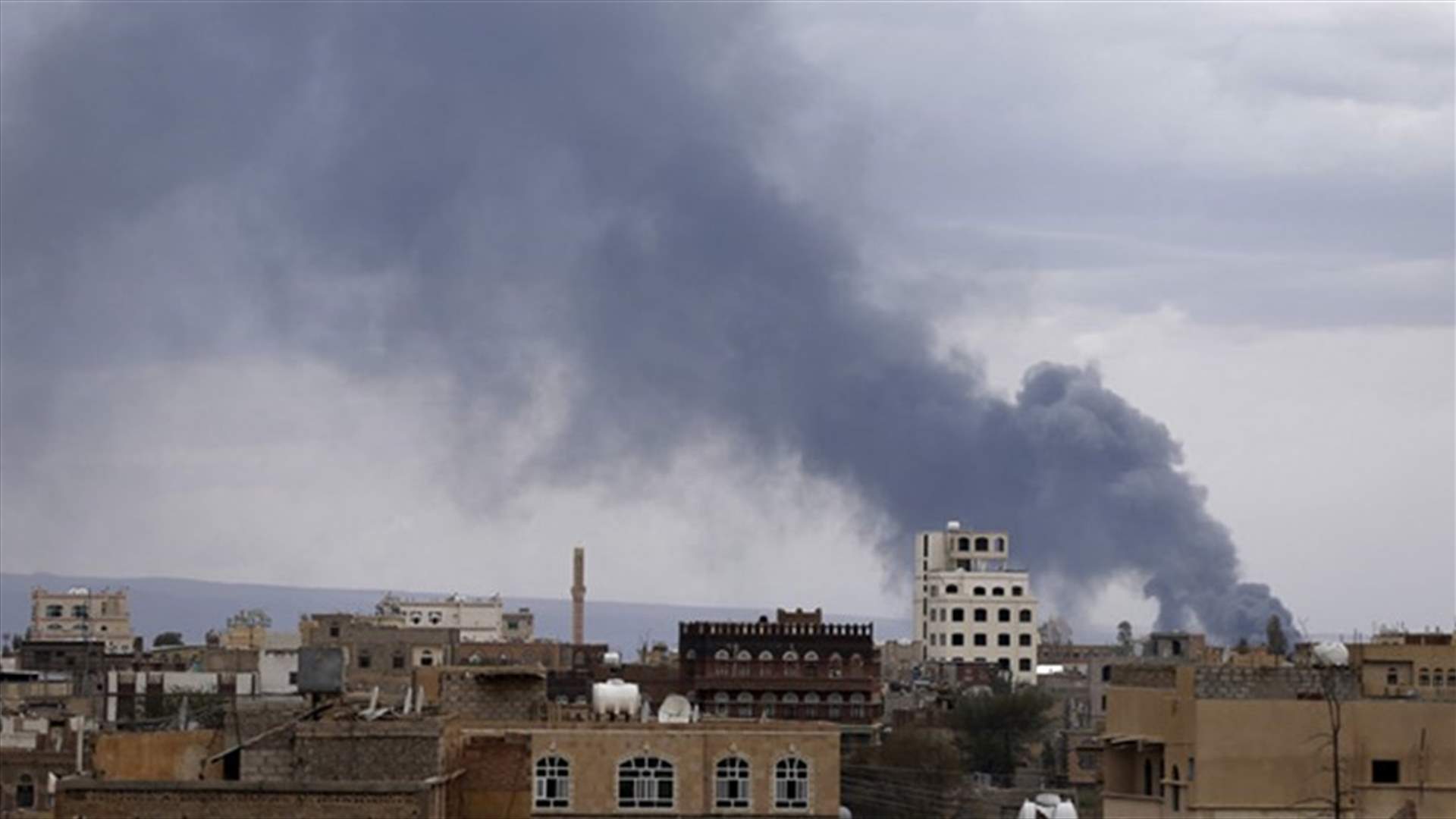 Aircraft launch attacks on suspected al Qaeda targets in Yemen - witnesses