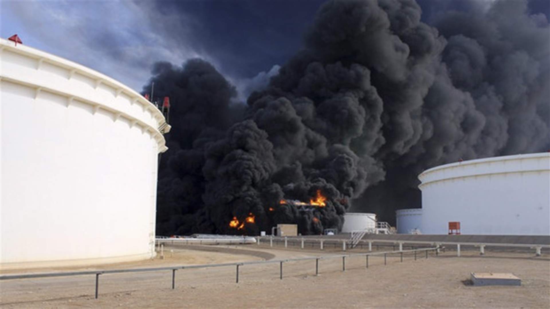 East Libyan forces target rival brigades with air strikes around oil ports