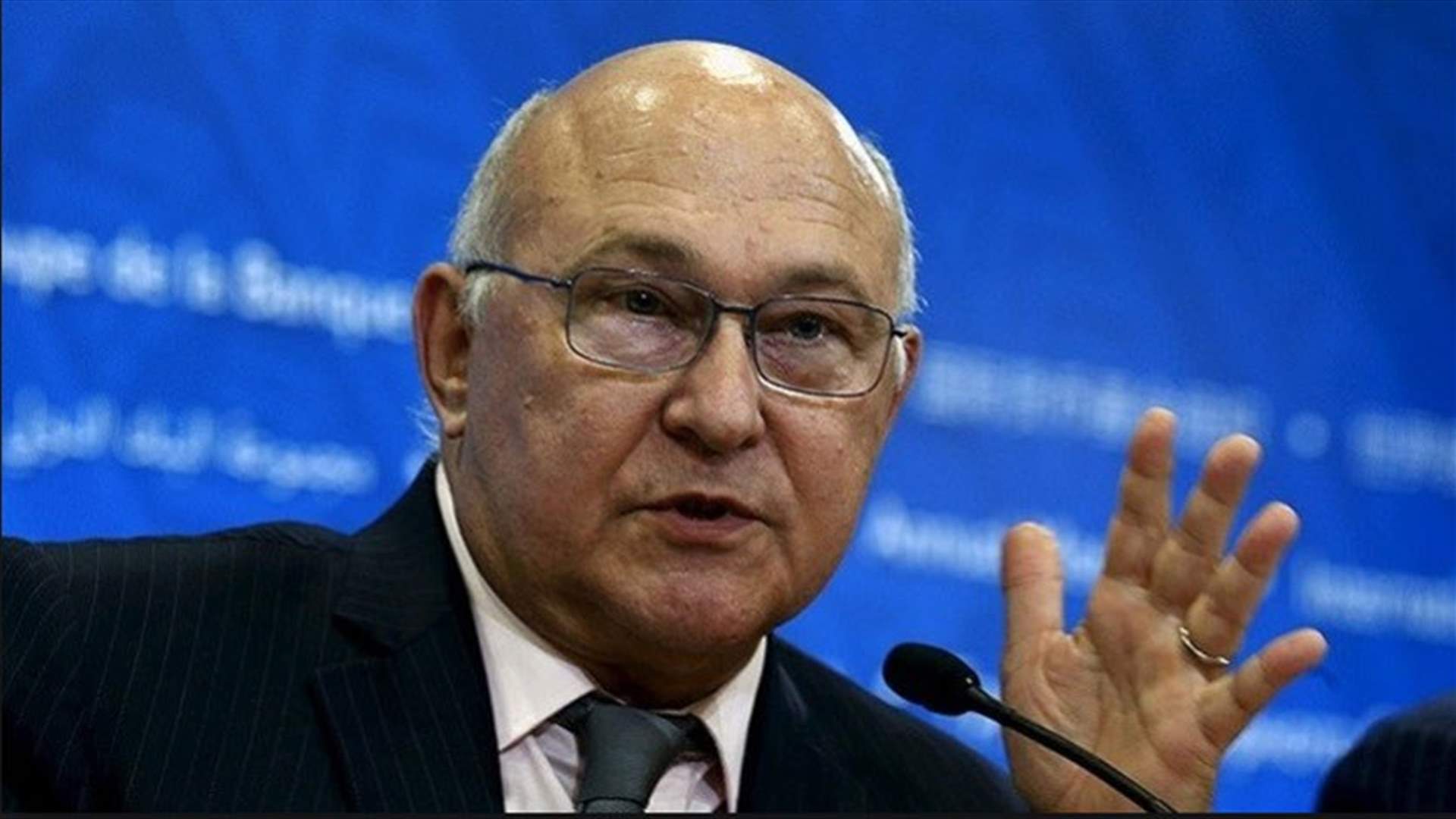 باريس تشجع المصارف على التعامل مع ايران