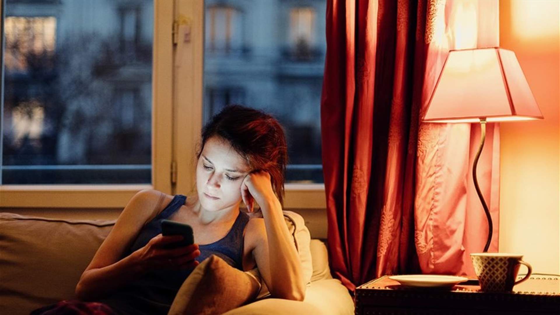 وسائل التواصل الإجتماعي تزيد من شعور الوحدة لدى المستخدمين