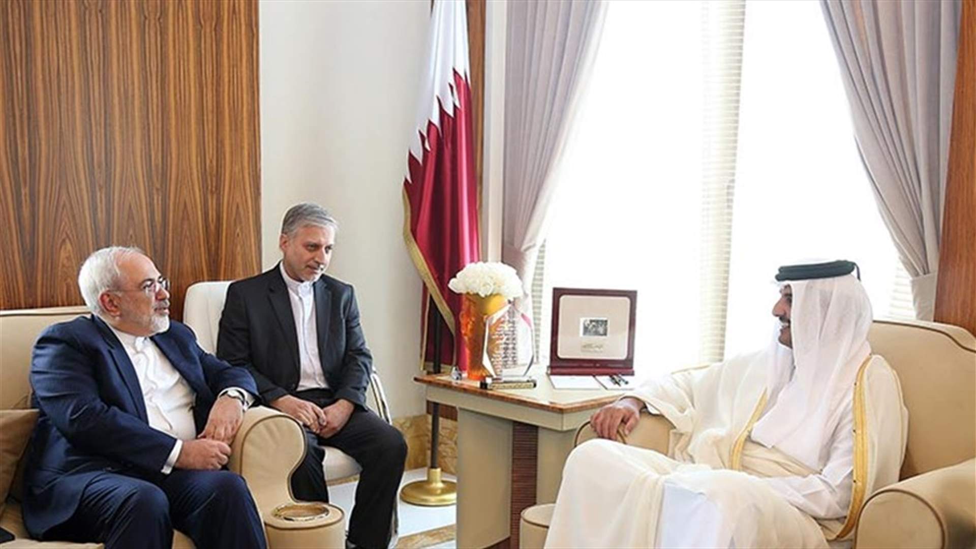 ظريف بحث مع أمير قطر المستجدات الإقليمية
