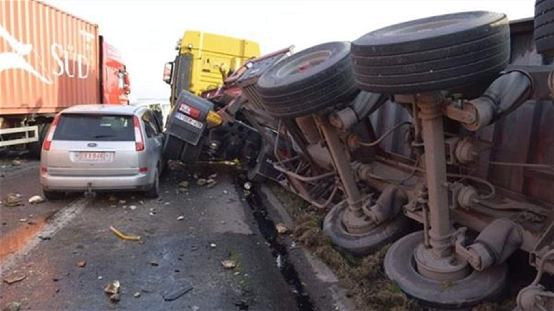 قتلى وجرحى في حادث اصطدام في الاردن