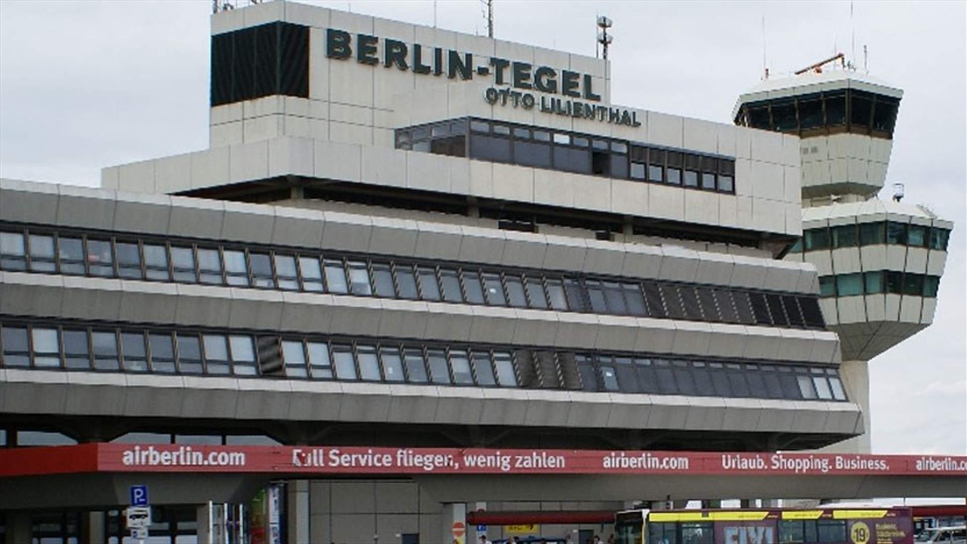 اضراب العمال في مطاري تيغل وشونفيلد في برلين