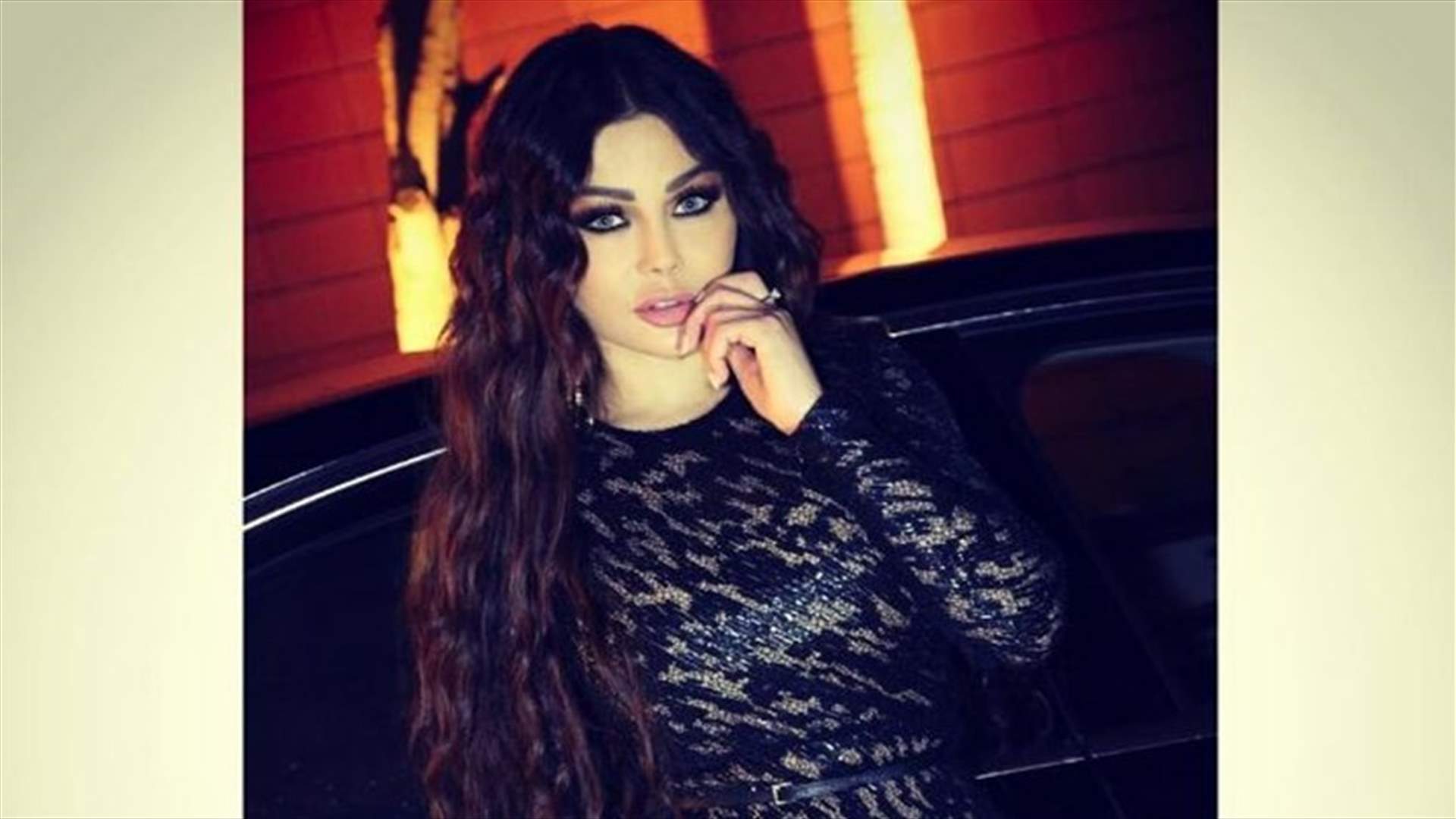 بالصور: 50 نسخة من هيفا وهبي