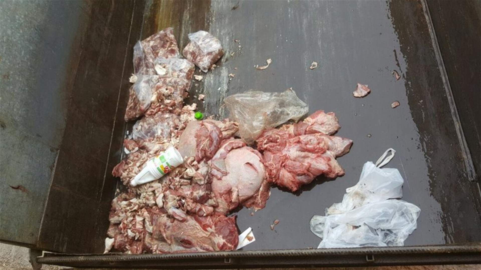لحوم فاسدة في طرابلس