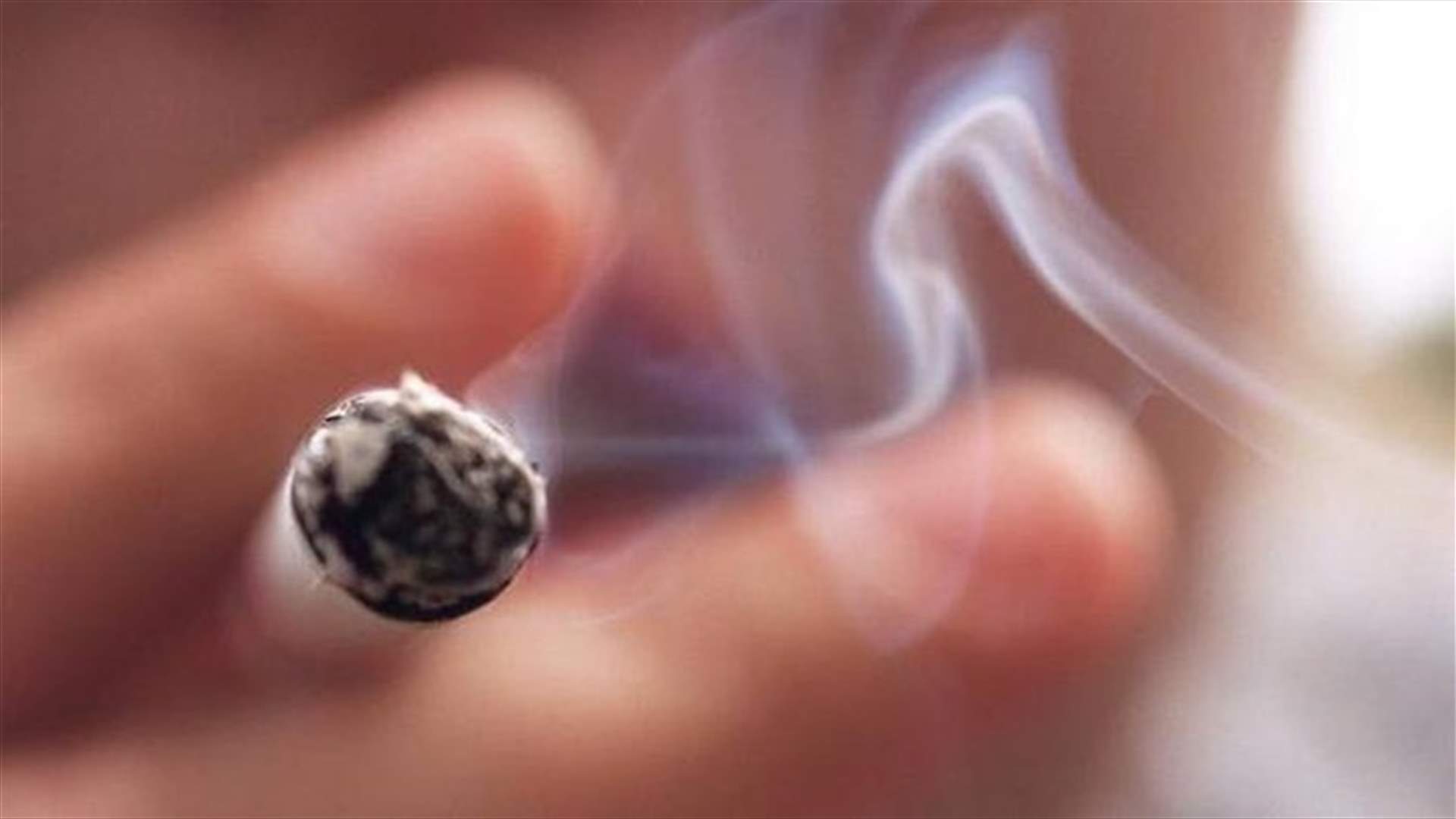أيها اللبنانيون... رفع أسعار "الدخان والتنباك والسيجار"