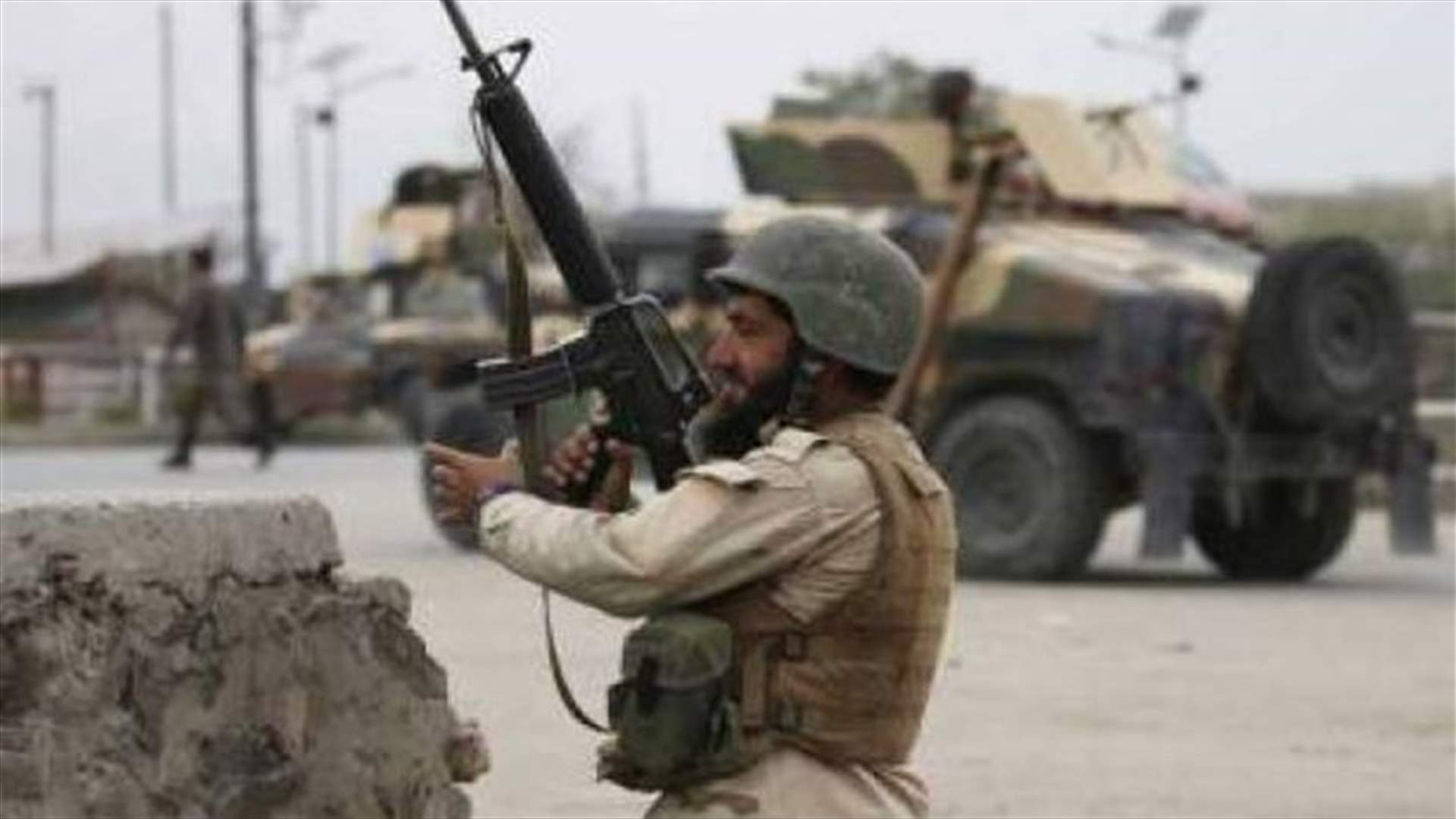 انتحاري من طالبان يفجر سيارة شرق افغانستان