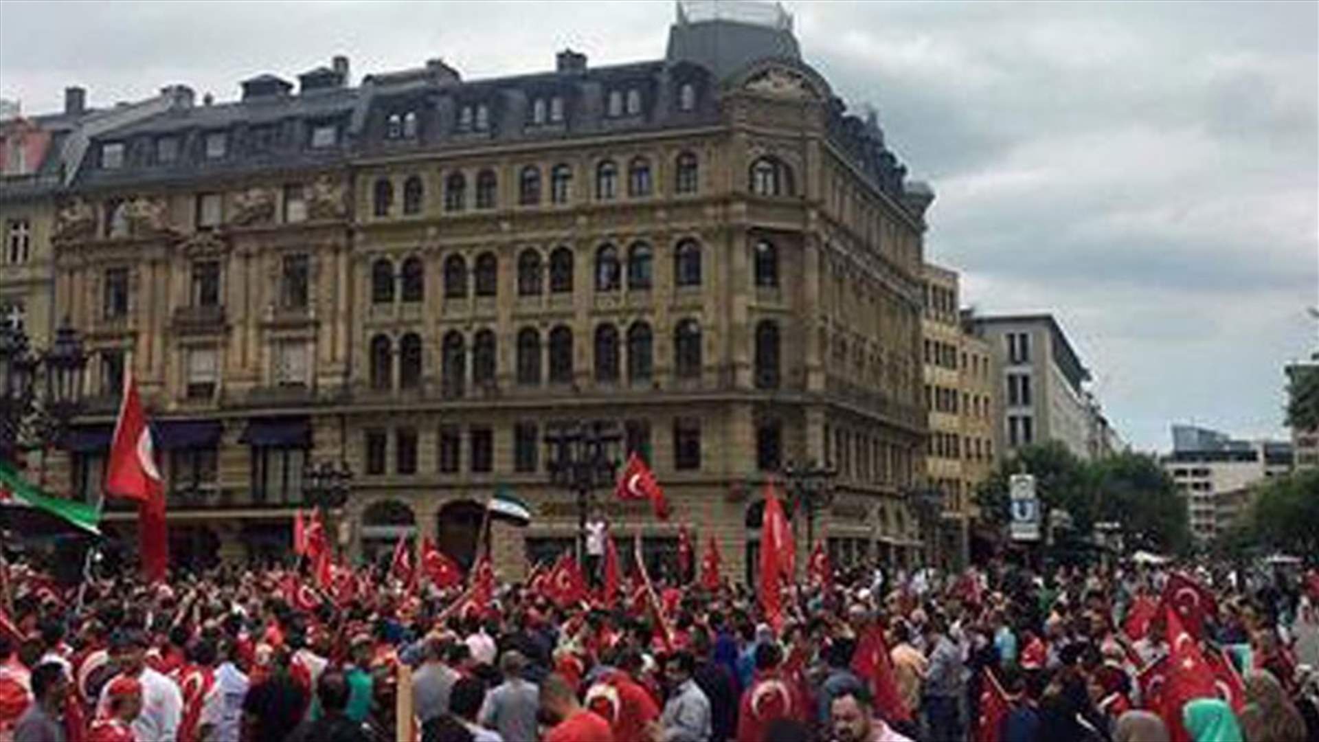 Thousands of Kurds protest against Turkey's Erdogan in Frankfurt