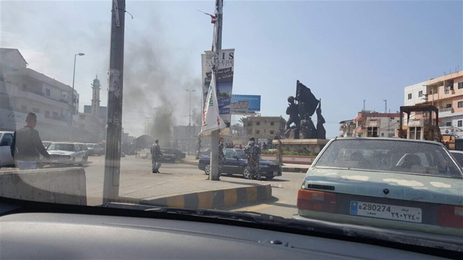 قطع الطريق العام في ساحة العبدة
