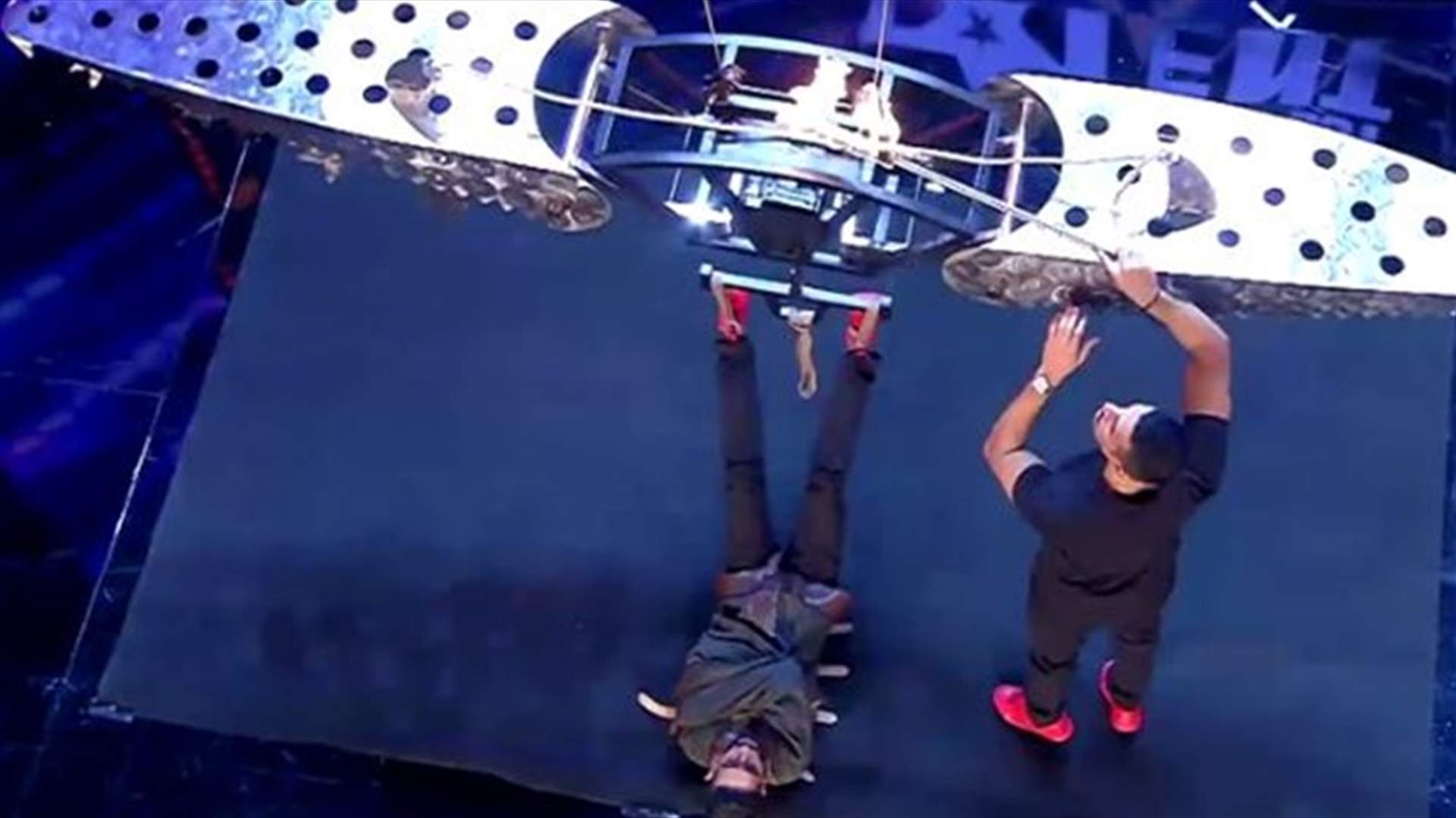 بالفيديو: جاء ليموت في Arabs Got Talent.. المشترك الّذي أرعب لجنة التحكيم