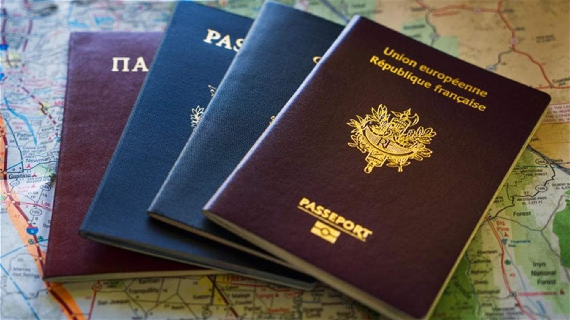 إلى ماذا ترمز ألوان جوازات السفر وكم عددها؟