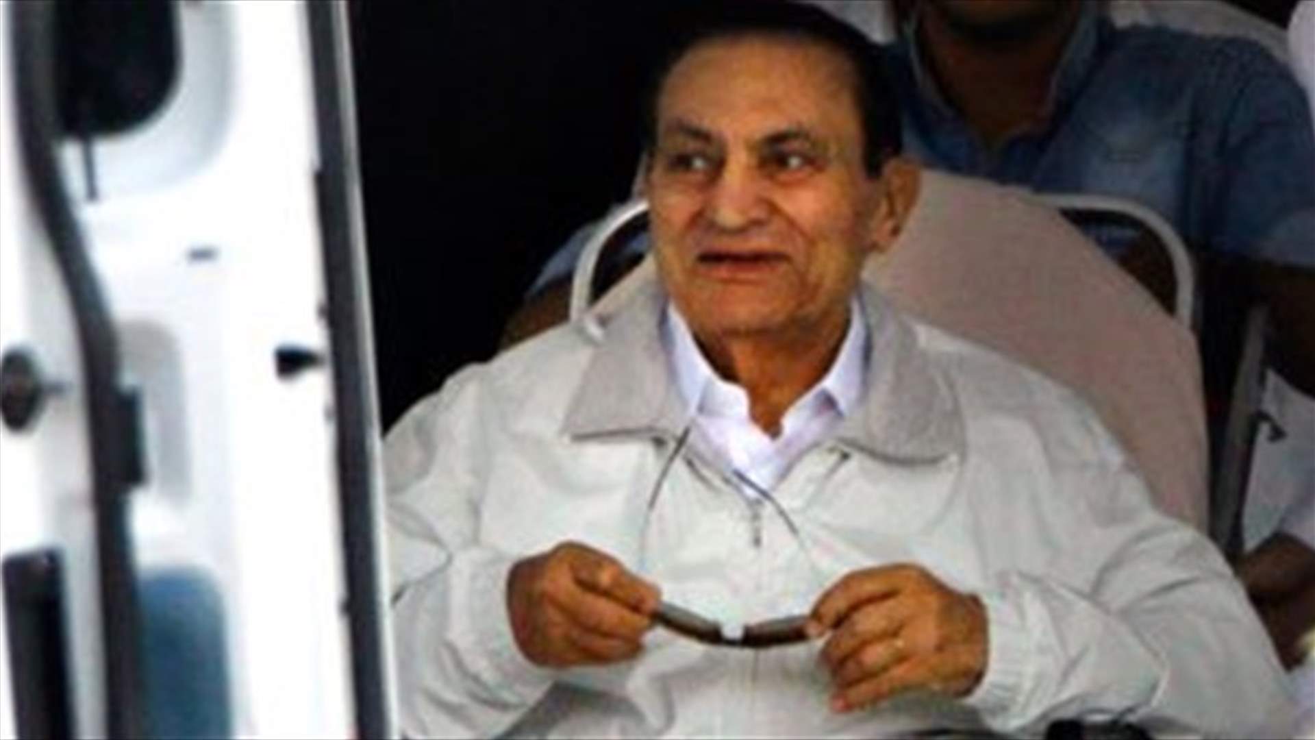 Egypt&#39;s former leader Mubarak freed, six years after overthrow - lawyer