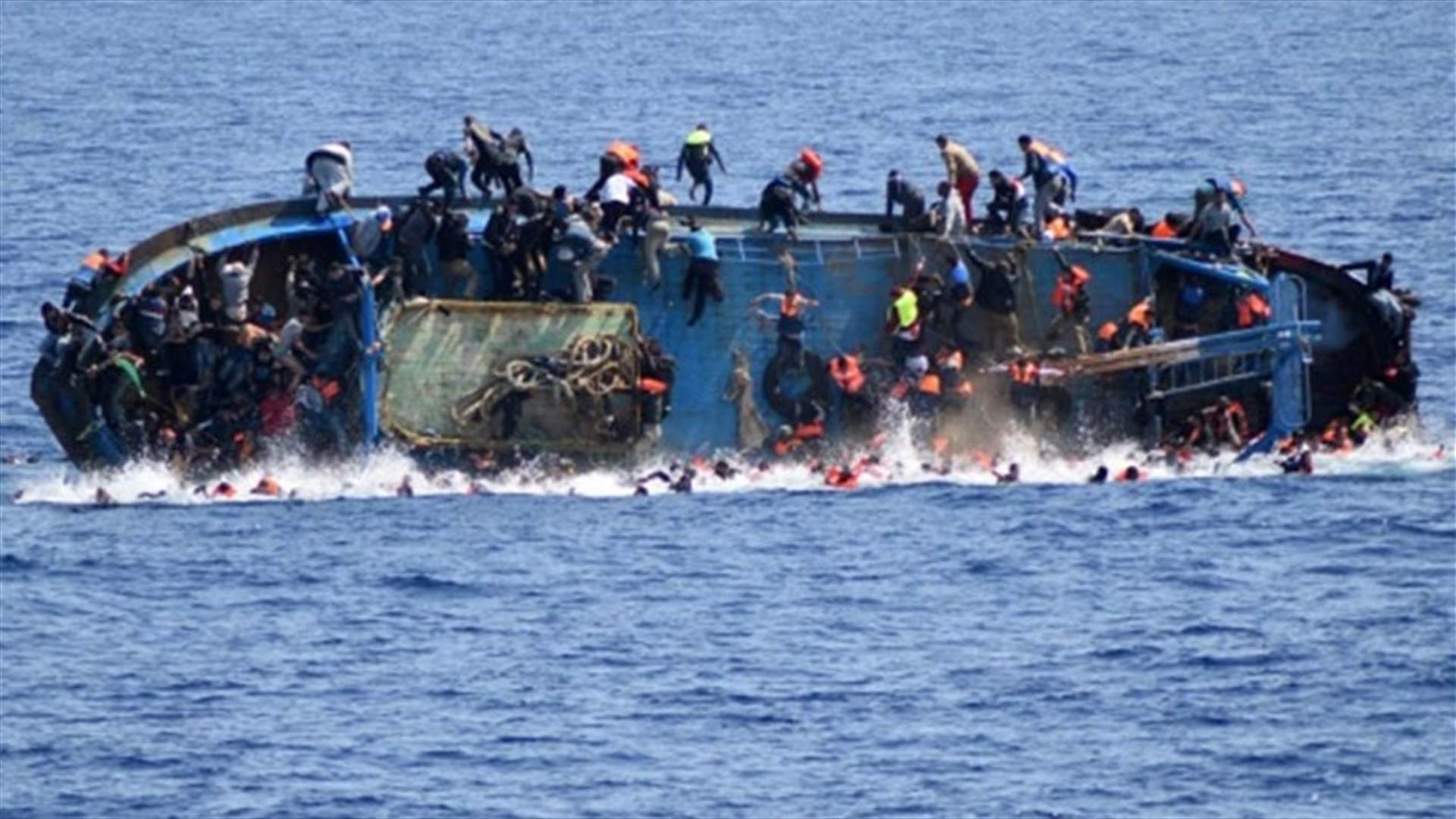 محكمة مصرية تقضي بسجن 56 شخصا  بقضية غرق مركب مهاجرين غير شرعيين