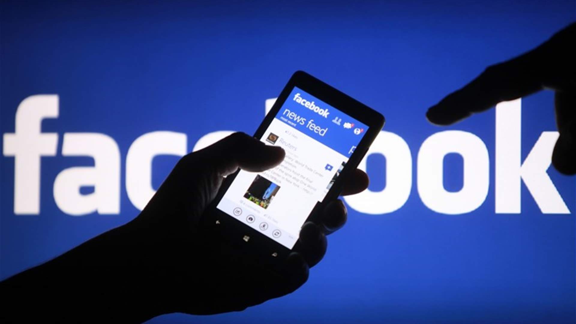 ضربة قوية لسنابشات من جديد... فيسبوك يتيح ميزة "الستوري" على تطبيقه!