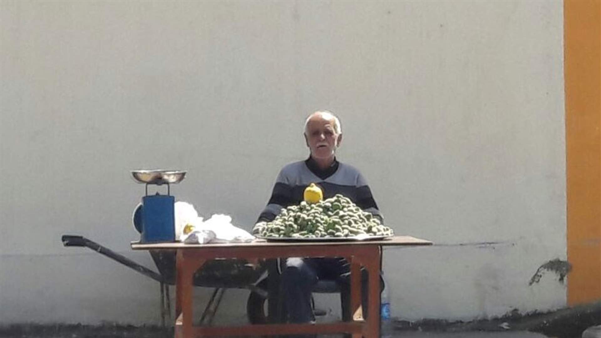 بالصورة - ربح اللوتو وبقي فقيراً...لماذا ؟