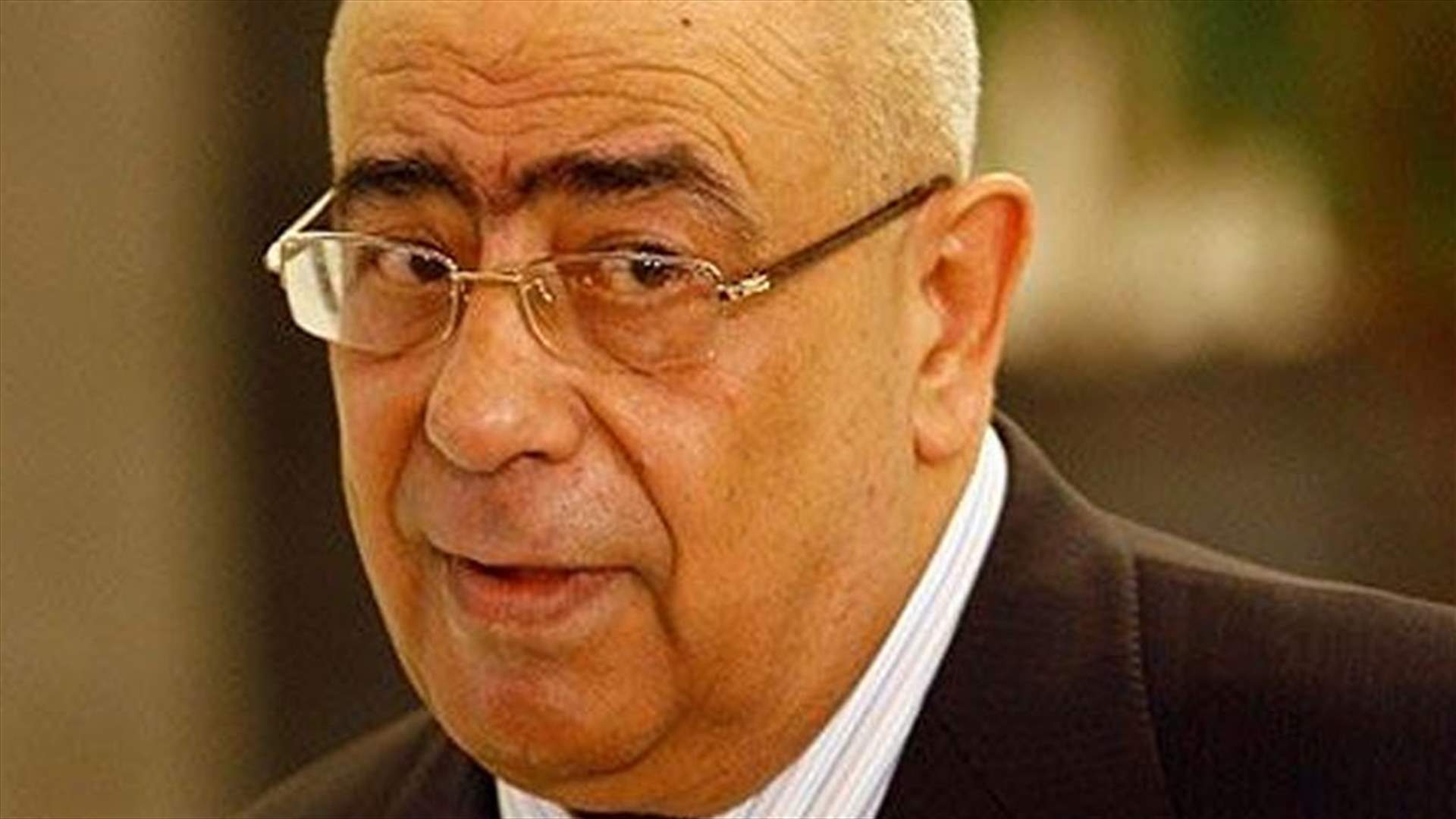 هل يُطلق فتوش صافرة التمديد؟