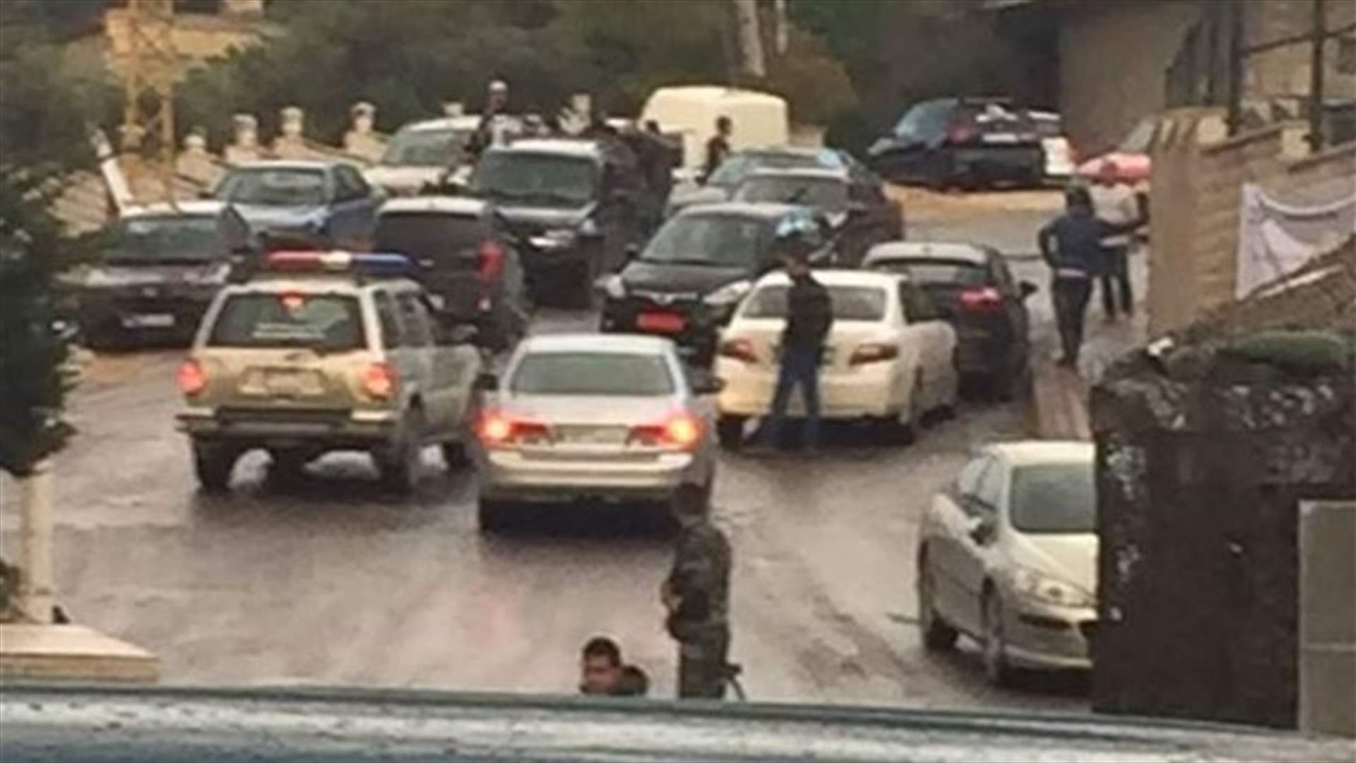 ما سبب الاشكال الذي وقع في الشويفات بين التقدمي الاشتراكي و"حزب الله"؟