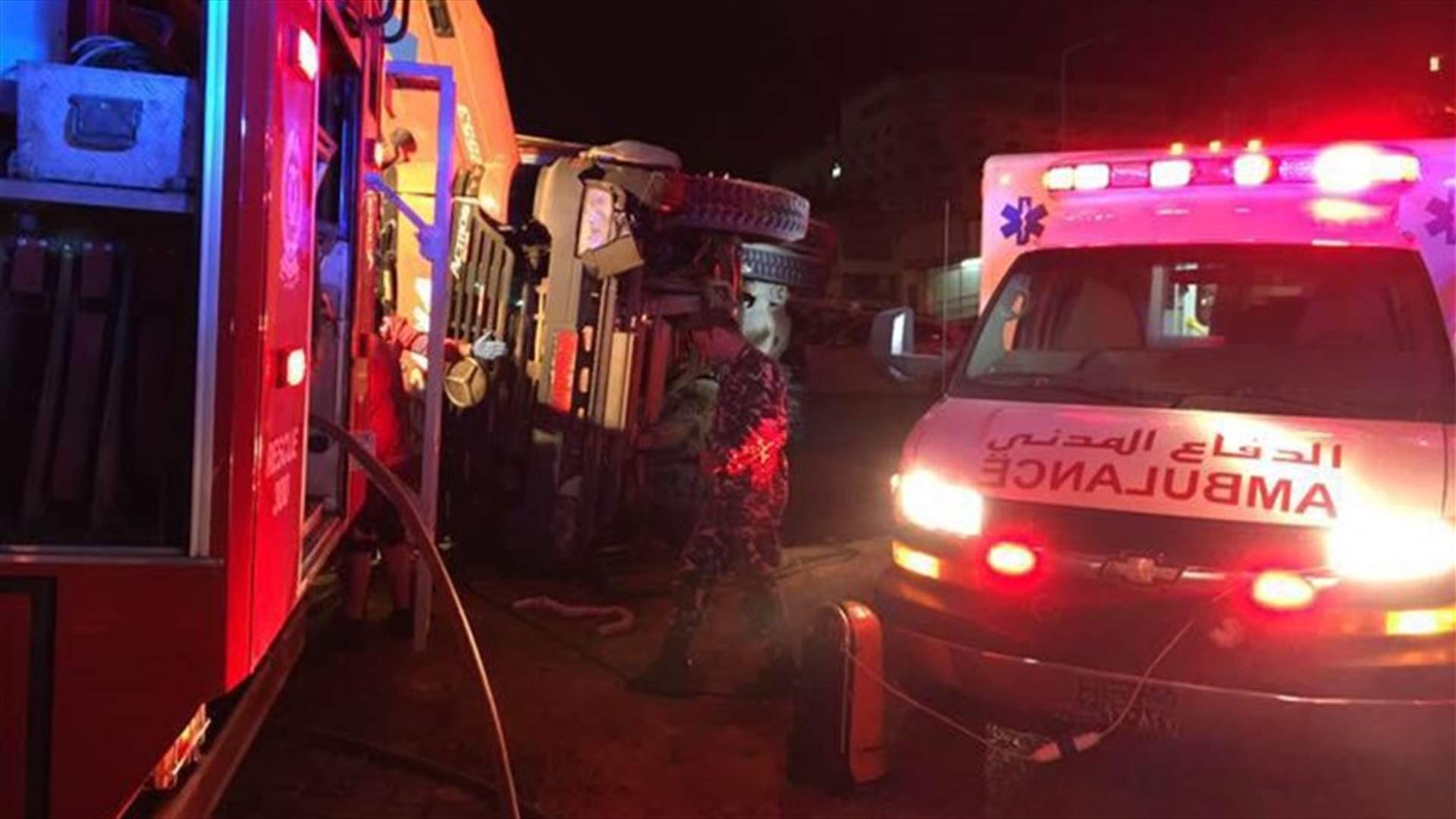قتيل وجريح بانقلاب شاحنة في زوق مصبح