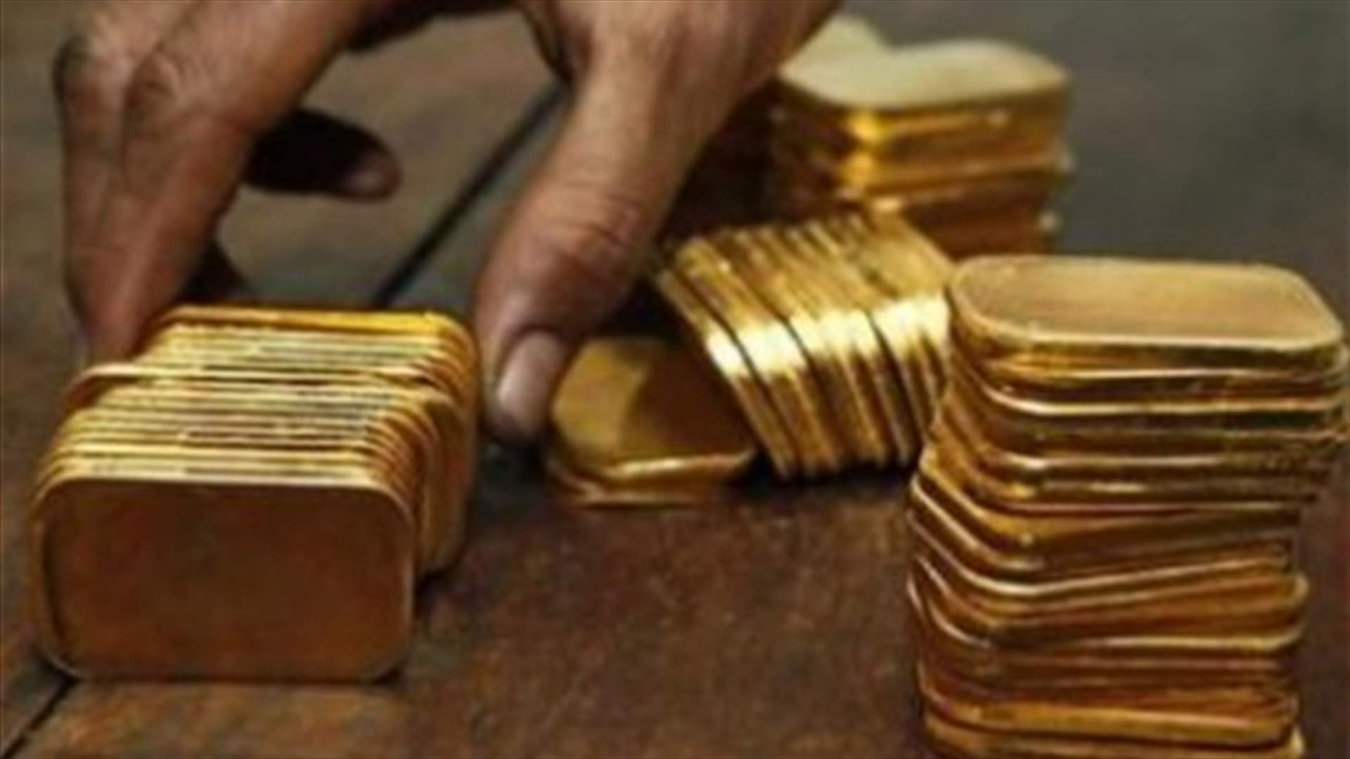 جمارك المطار تحبط عملية تهريب 90 كيلو من الذهب