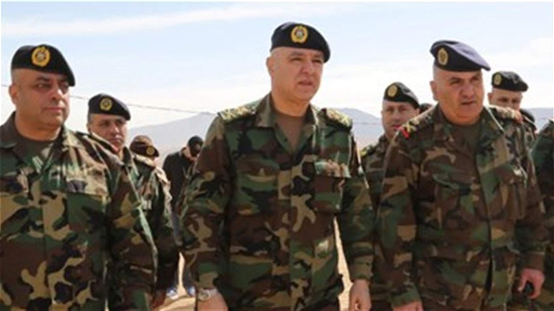 LAF Commander inspects army positions in Arsal