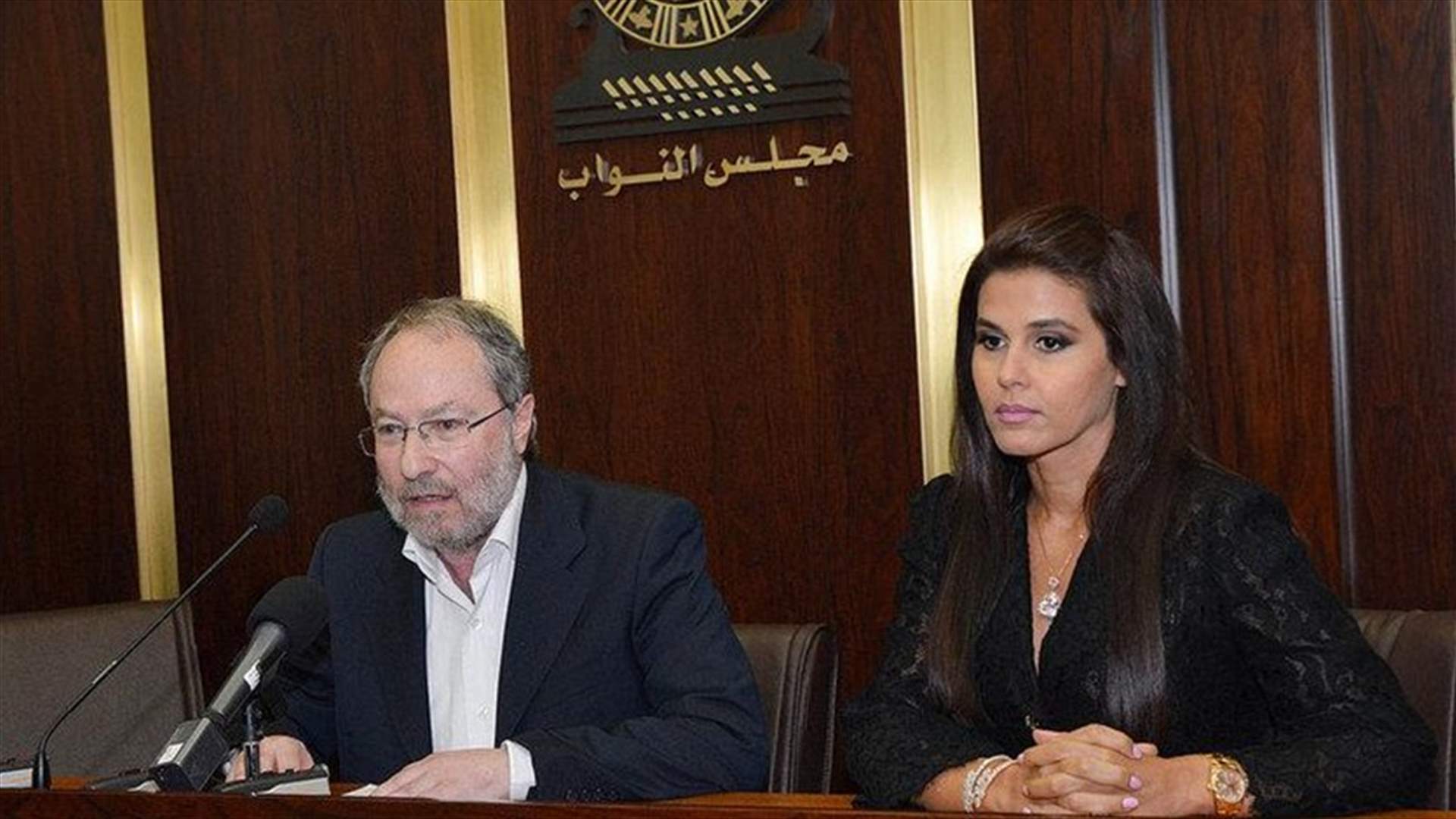 جعجع وكيروز لأهالي بشري: للإضراب غدا رفضا للتمديد