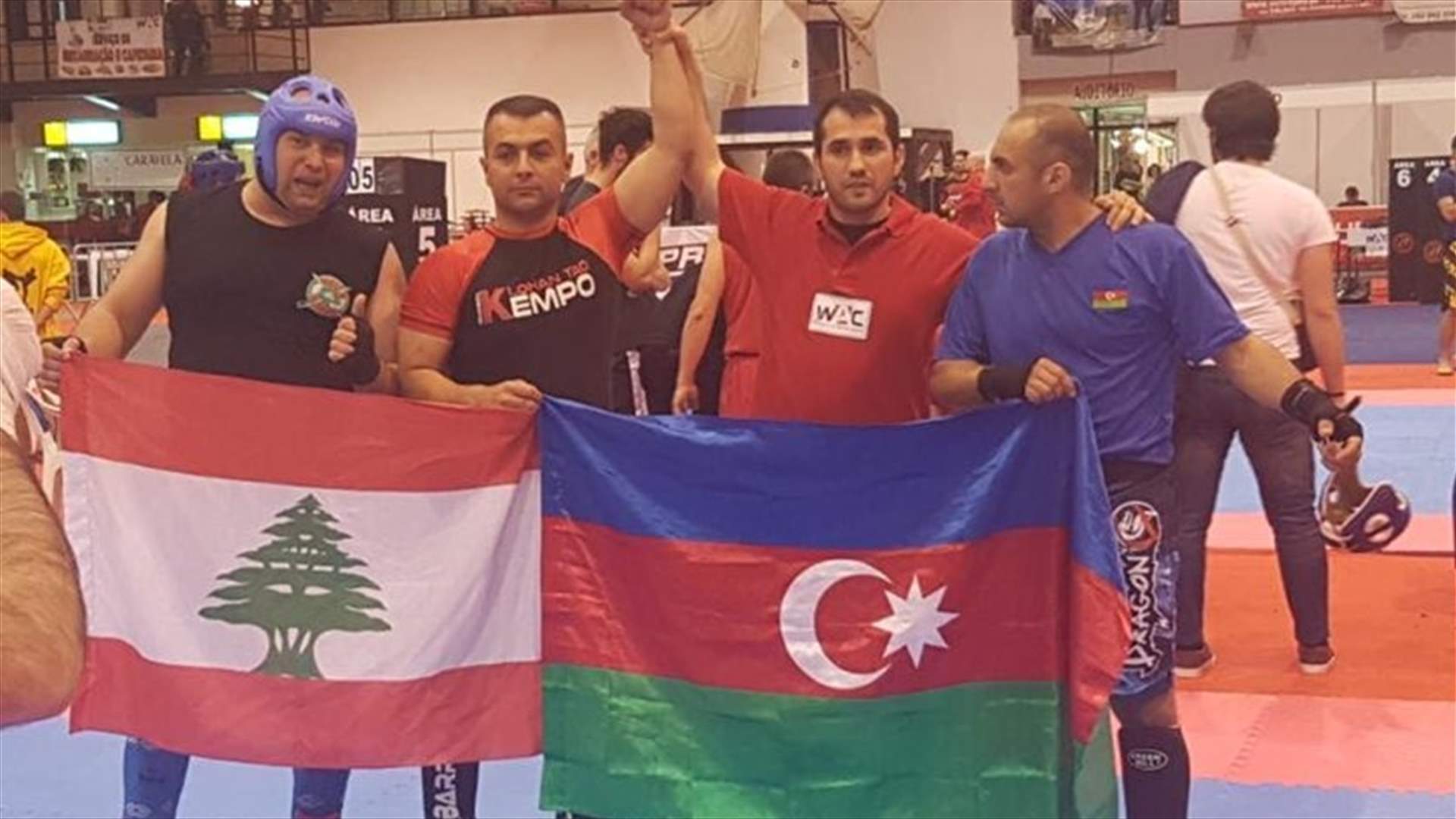 بالصور - قوى الامن تتألق في برشلونة