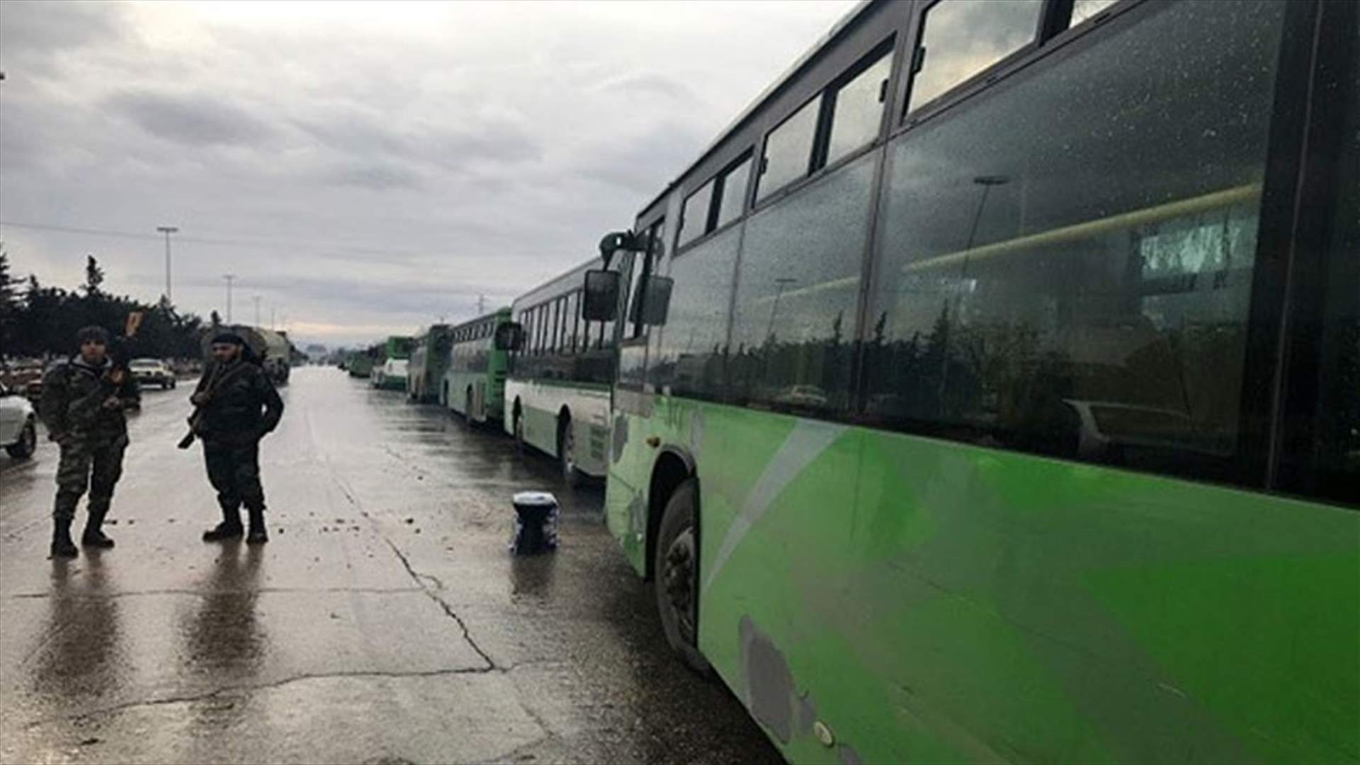 مهاجمو قافلة اجلاء المدنيين في سوريا تظاهروا بانهم عمال اغاثة