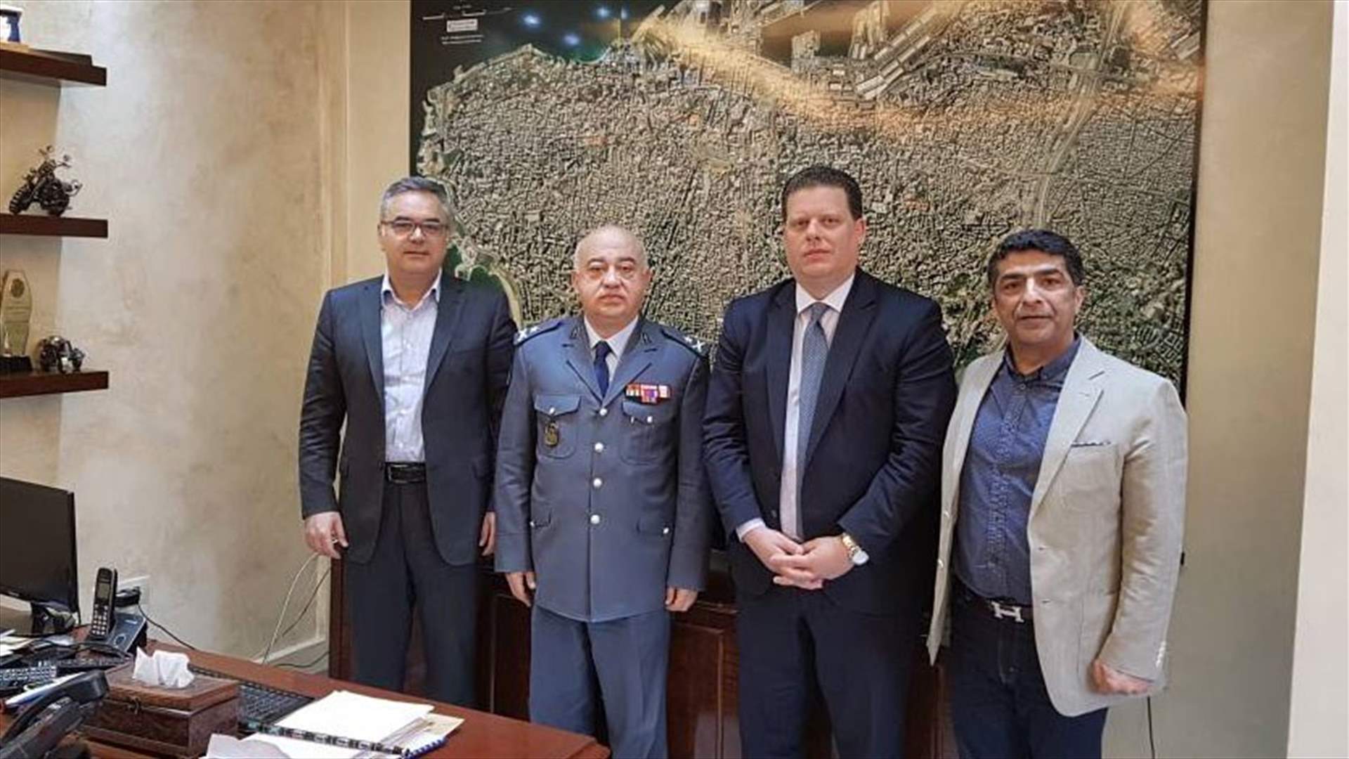 بلدية بيروت تطلع قائد شرطة بيروت على حملة "السلامة المرورية"