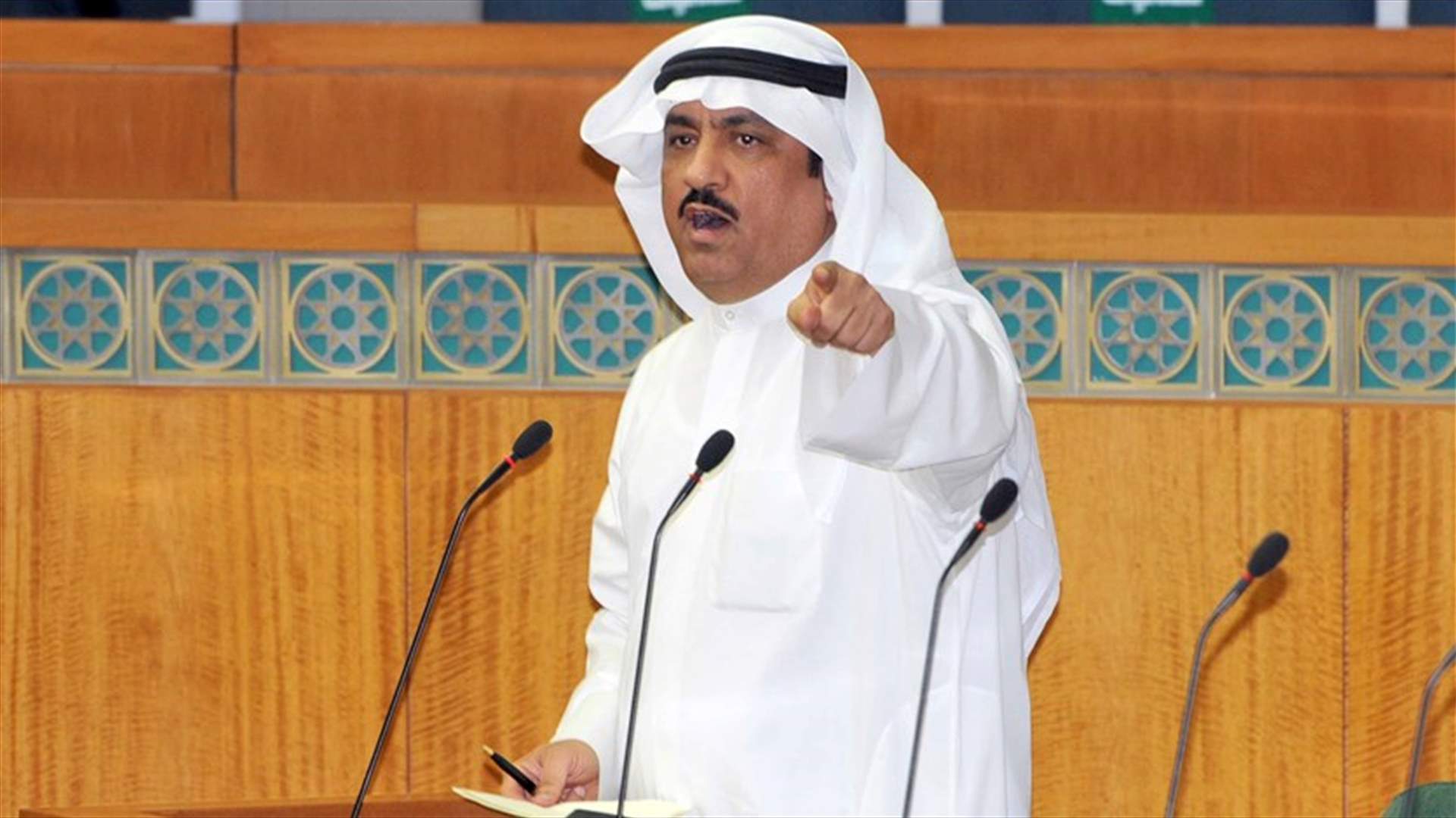 بعد "اهانة" امير الكويت...البراك الى الحرية