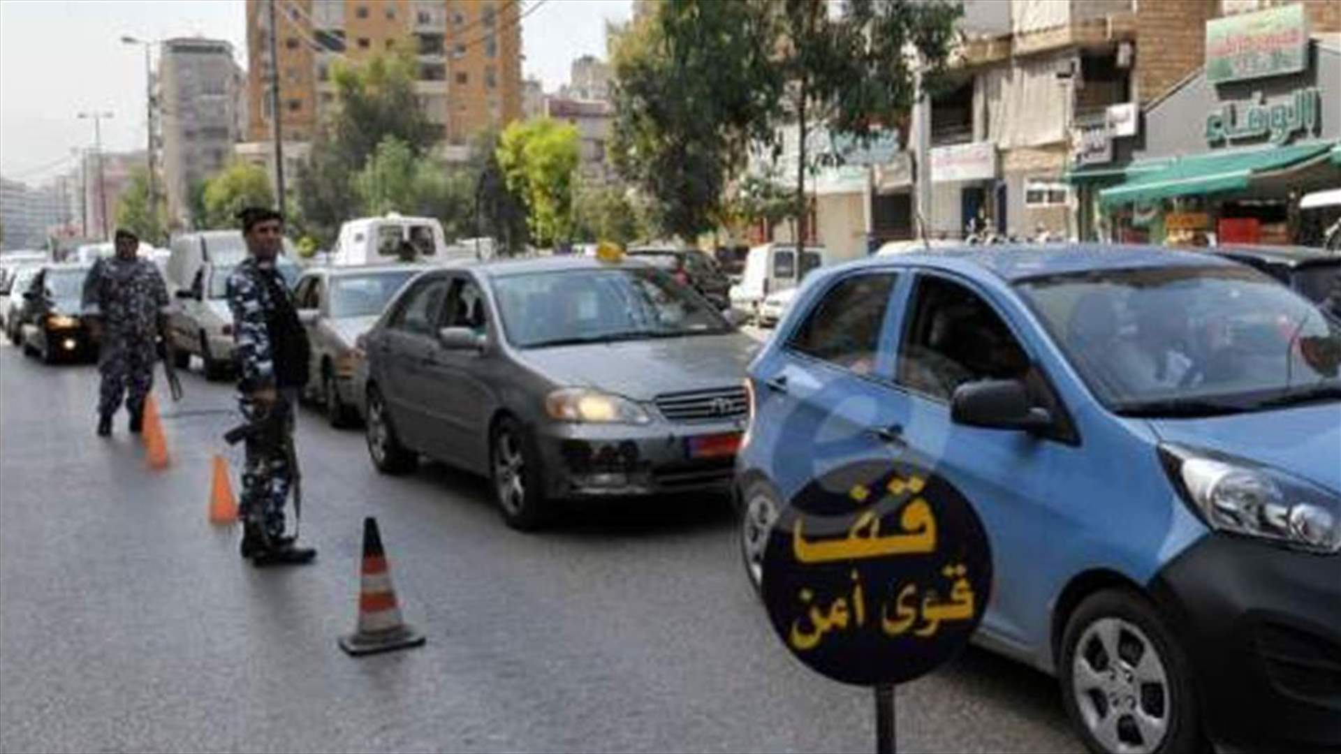 حواجز أمنية في مختلف ساحات وشوارع طرابلس...