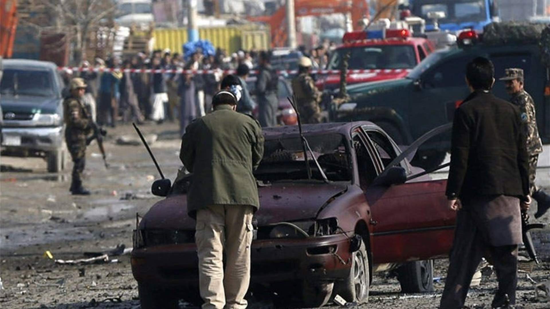 Pakistan Taliban target Shi'ite minority with roadside blast, kill 10