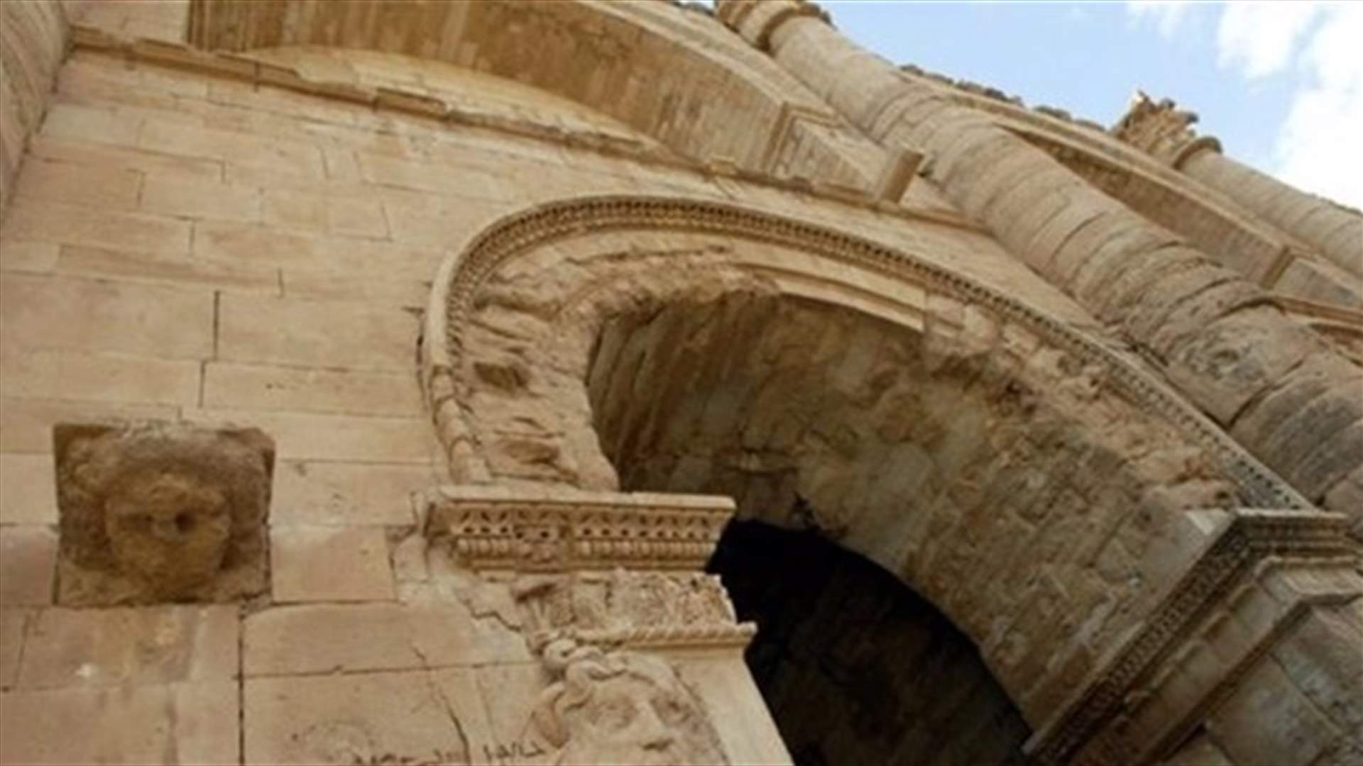 الحشد الشعبي يستعيد السيطرة على موقع الحضر الاثري